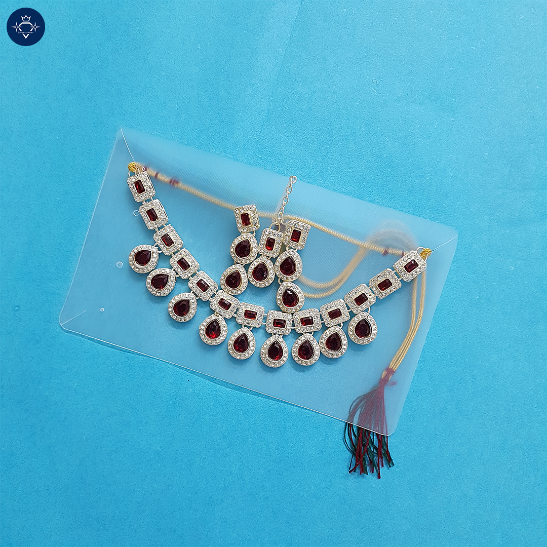 Ruhani Necklace Set – A Symphony of Elegance & Royalty