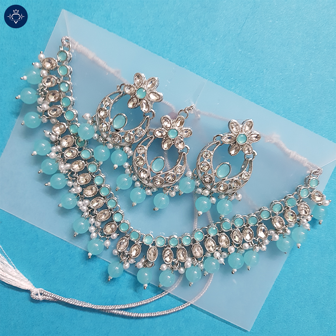 Indrani Aasmani Necklace Set – A Timeless Beauty!