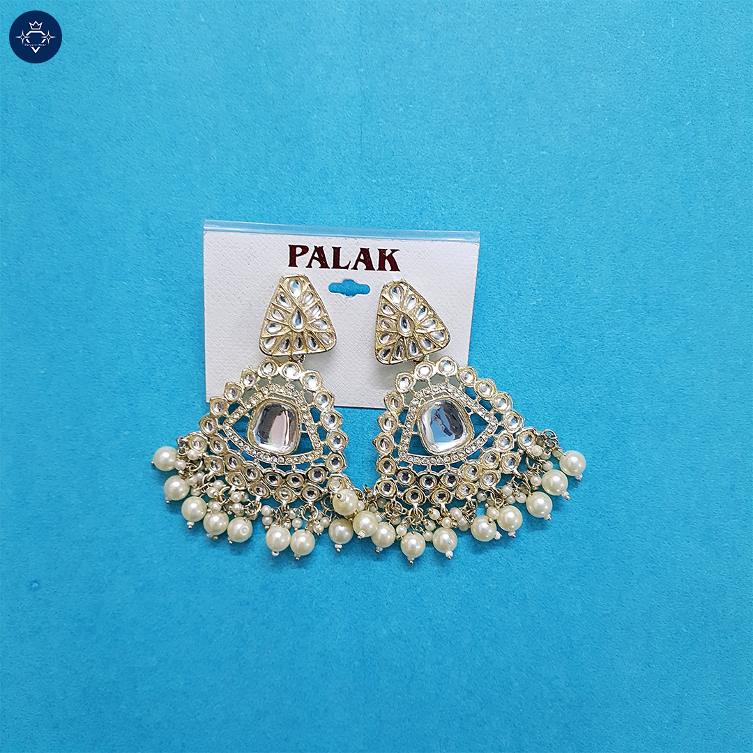 Meenakshi Earrings – Timeless Elegance! 
