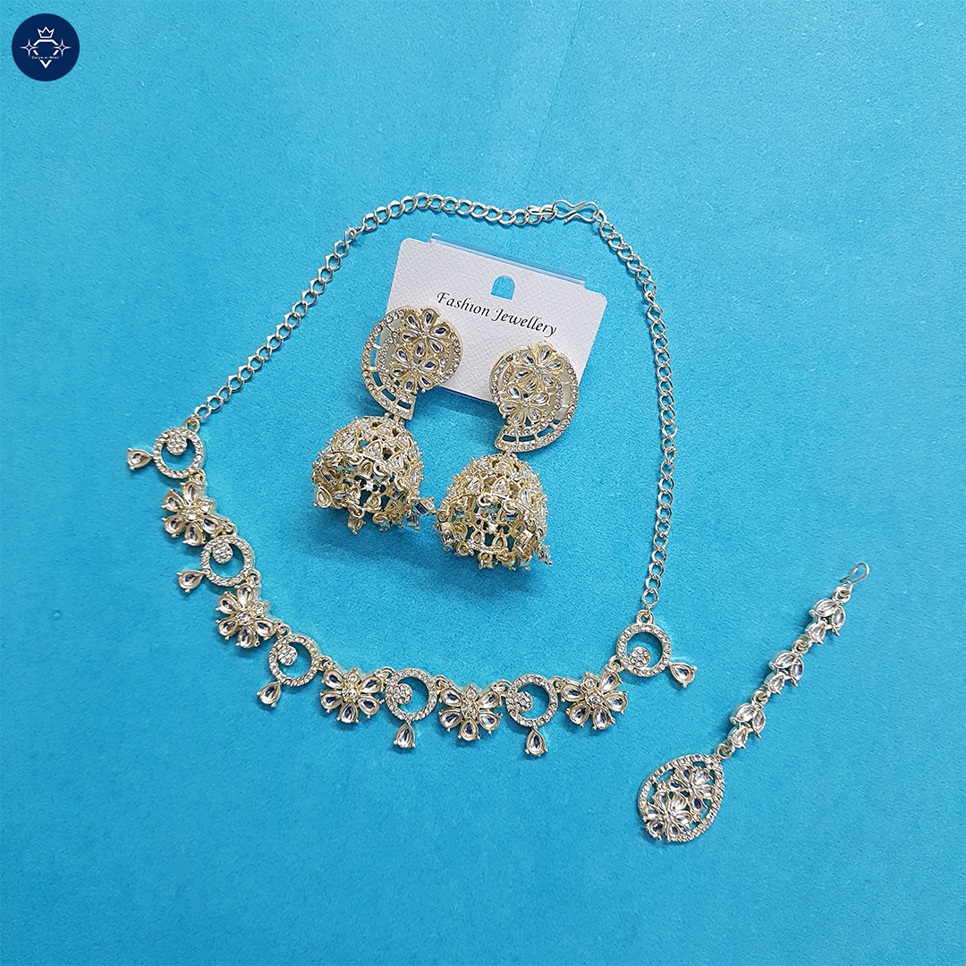 Suvarna Kusum Necklace Set