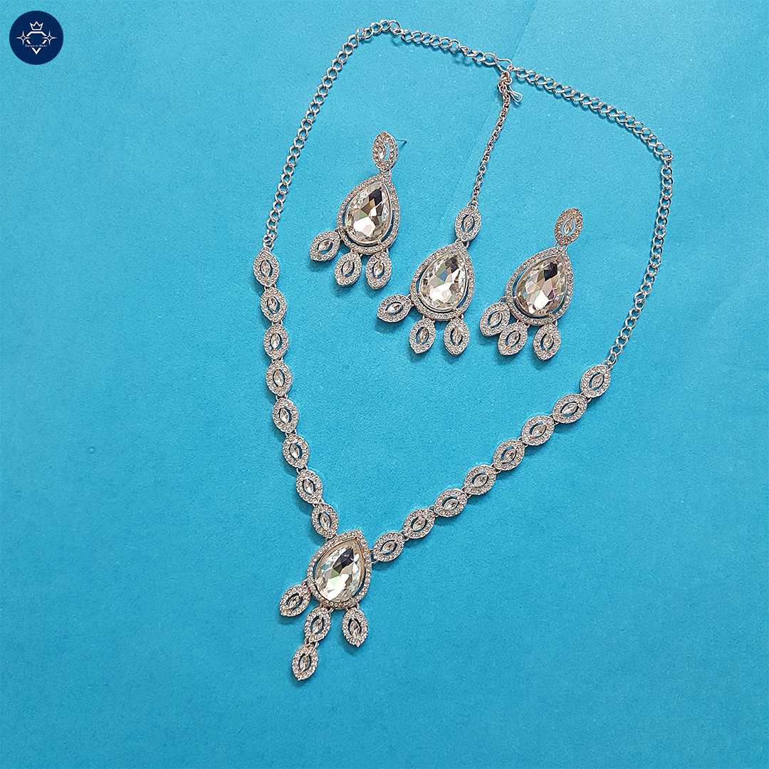 Diamond Dew Necklace Set