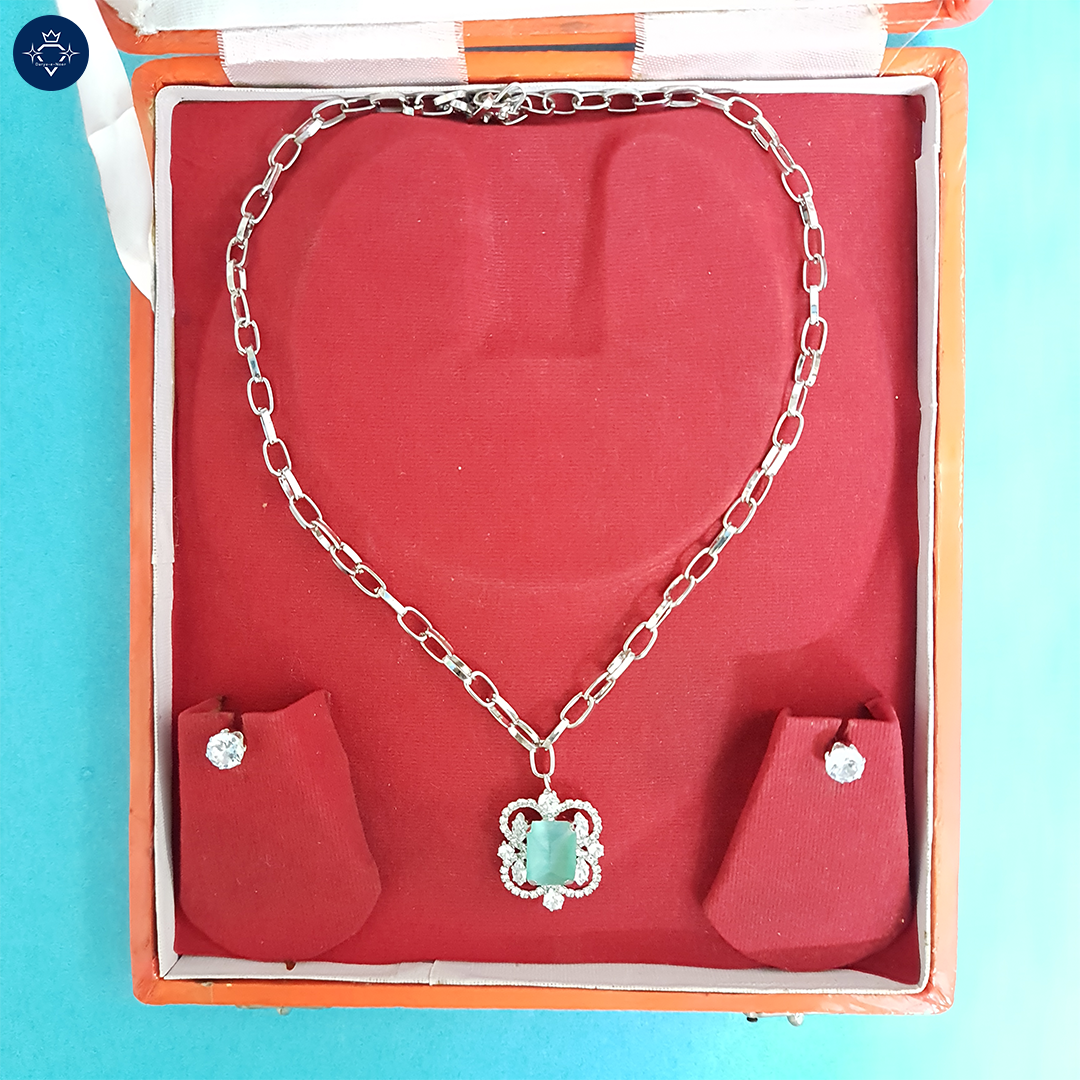 Jade Bloom Necklace Set 