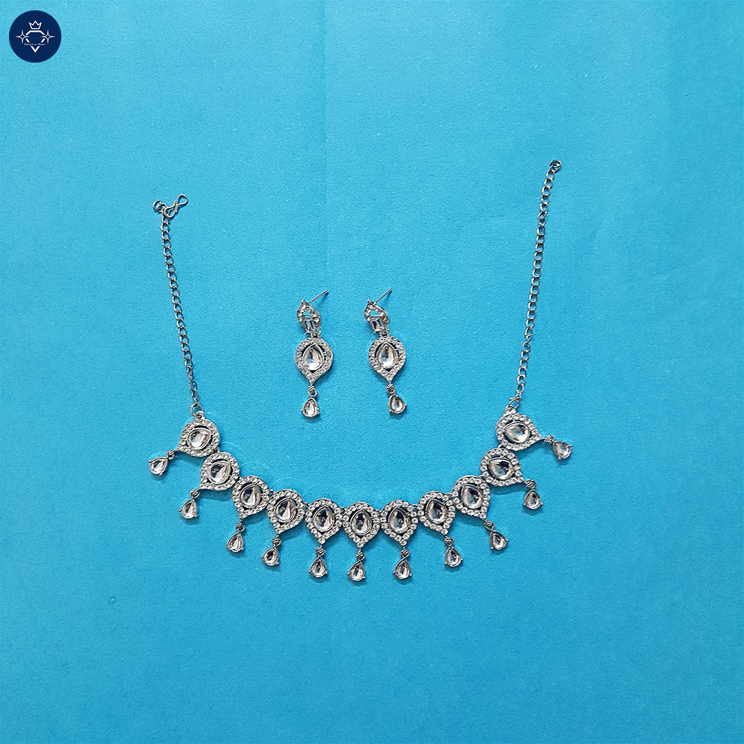 Lakeside Rain Necklace Set