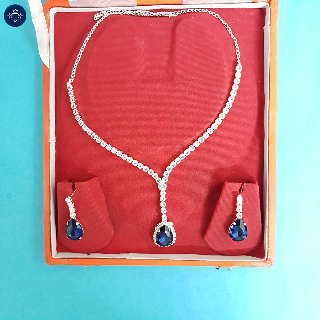 Midnight Droplets Necklace Set