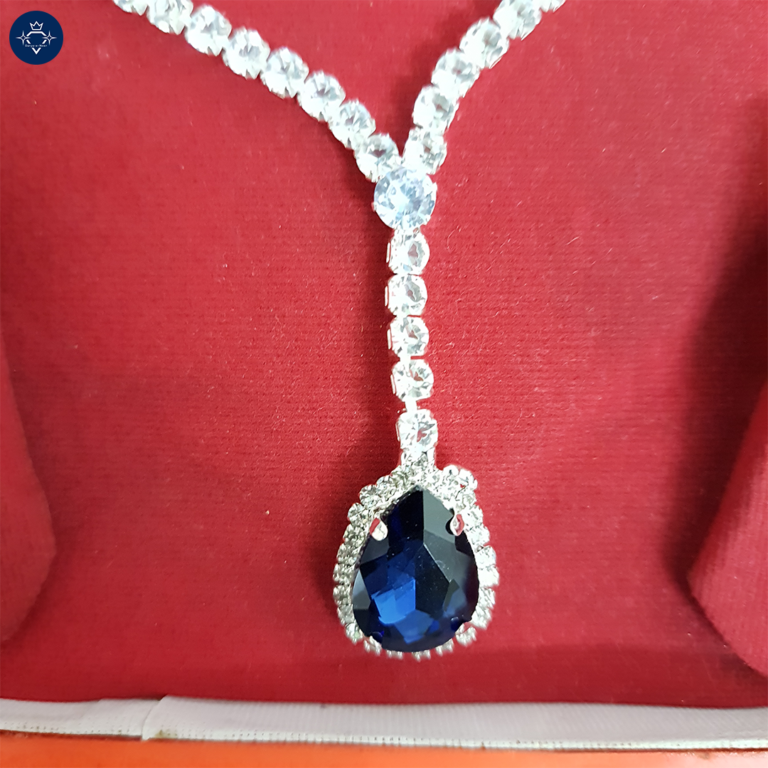 Midnight Droplets Necklace Set