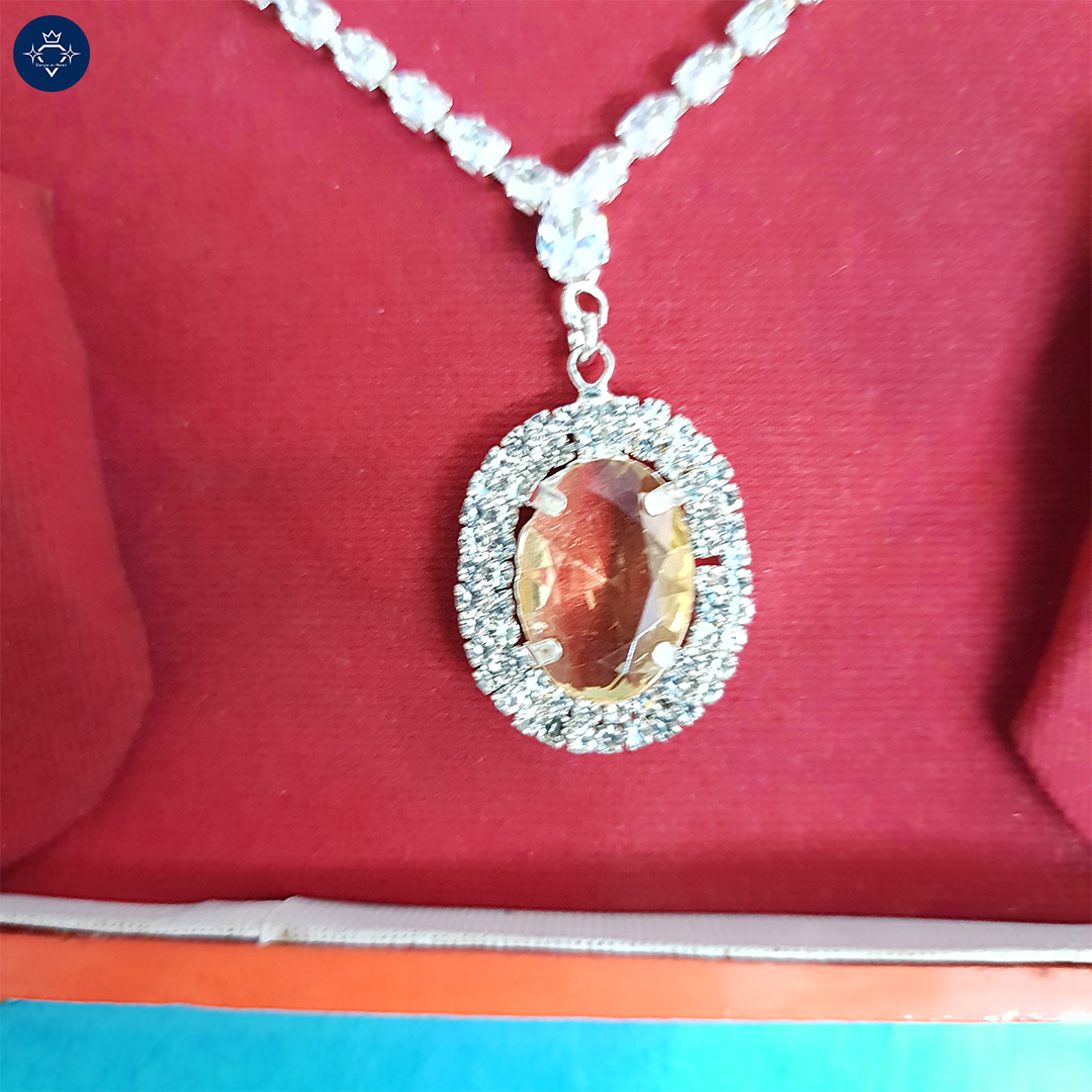 Pitaamani Ratna Necklace Set