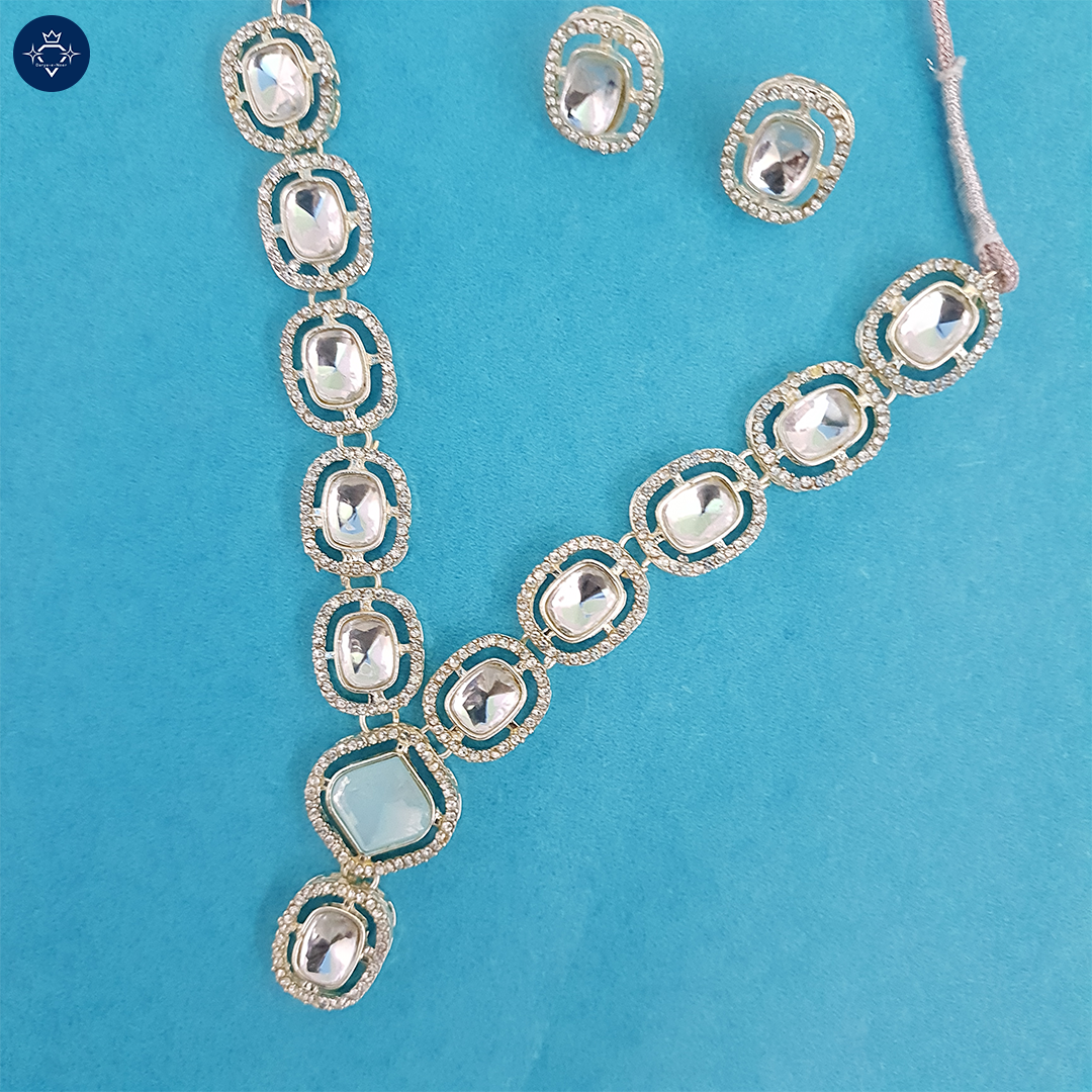 Rajshri Necklace Set 