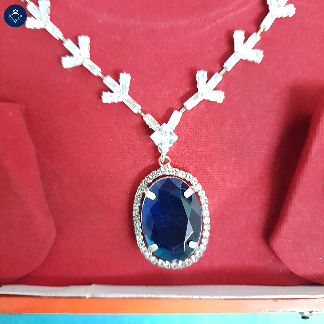Shilpa Neel Necklace Set