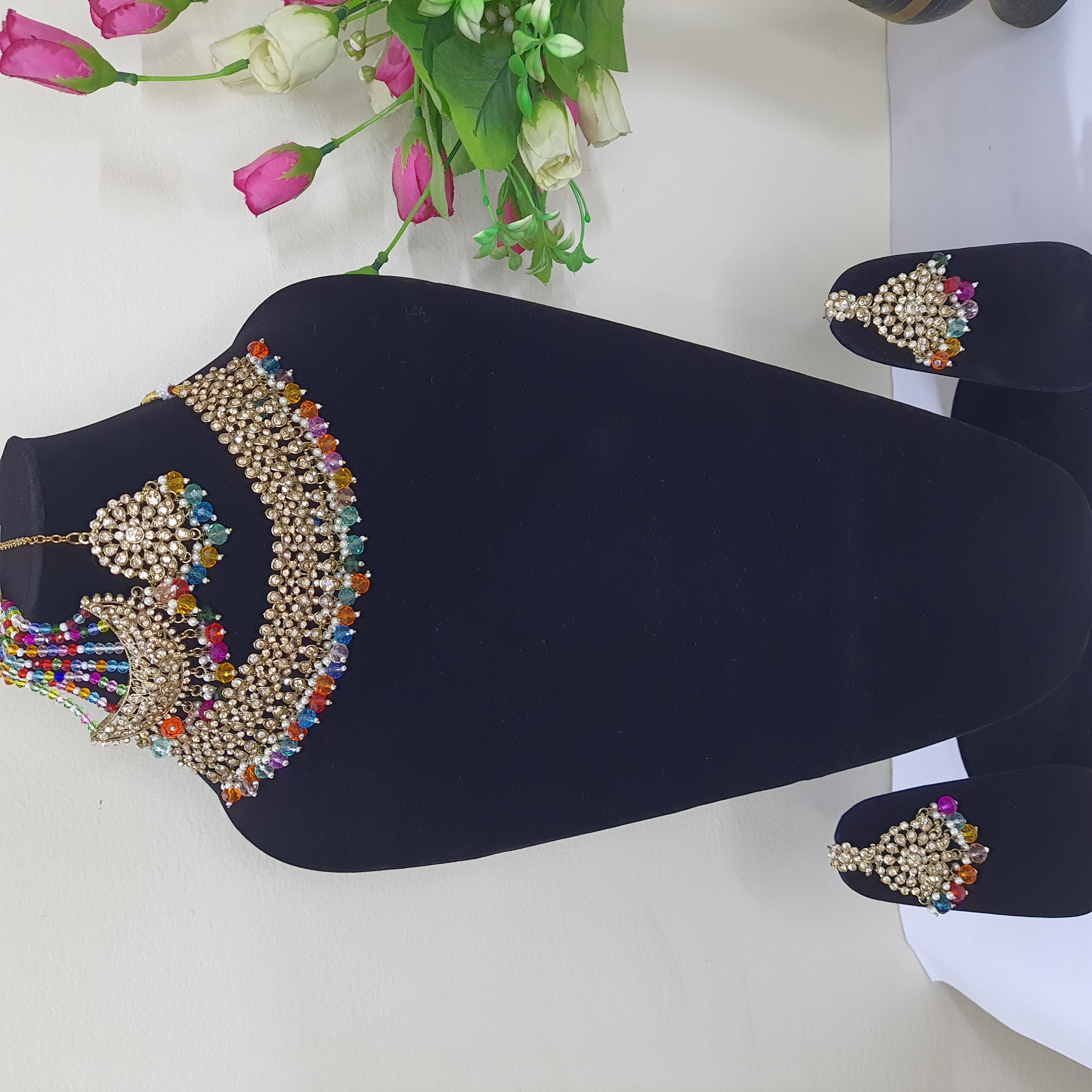 Rang-e-Raunaq | Pasa Affair Collection