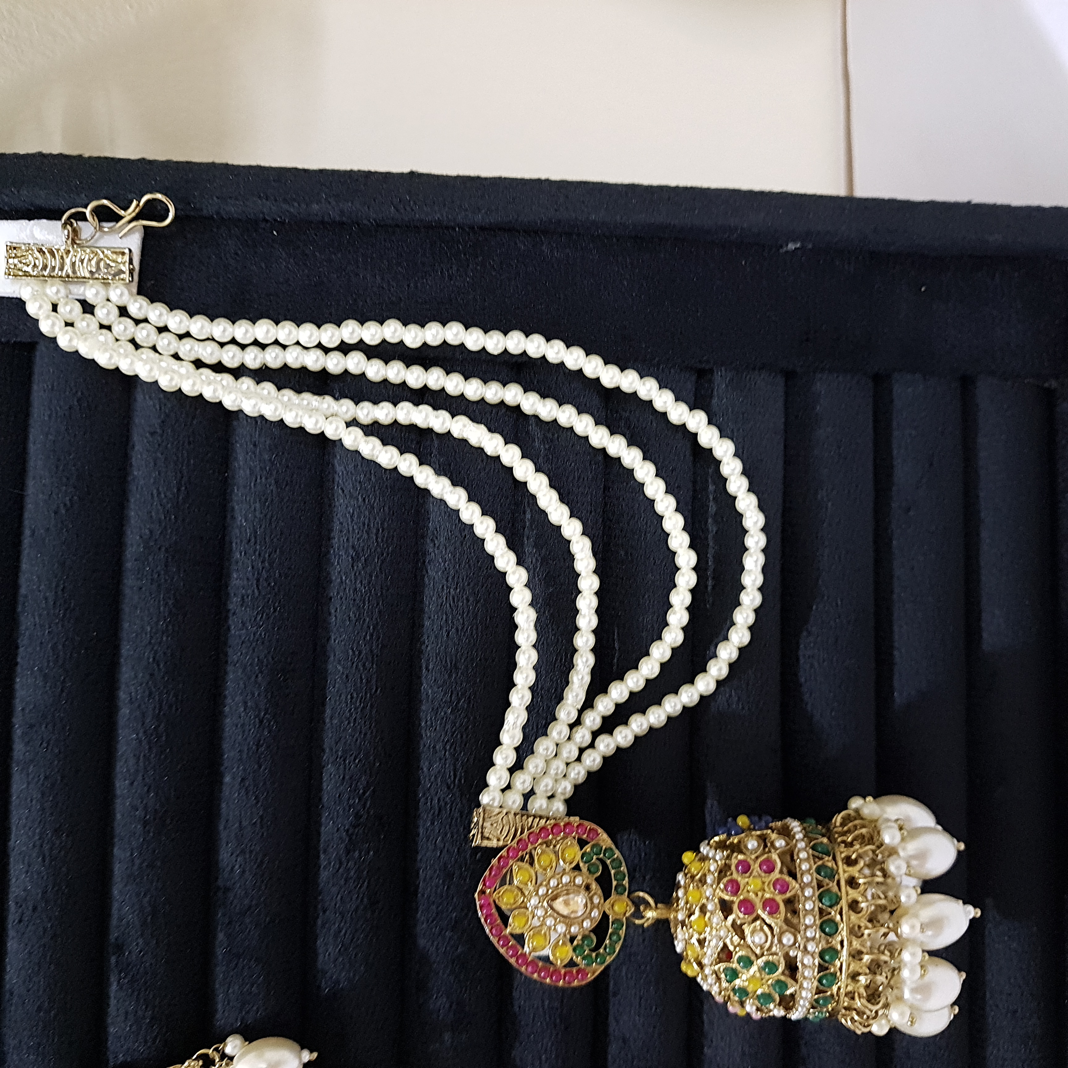 Rajmahira – Multicolor Bridal Jhumka + Maangtikka Set | Devasena Edit Collection