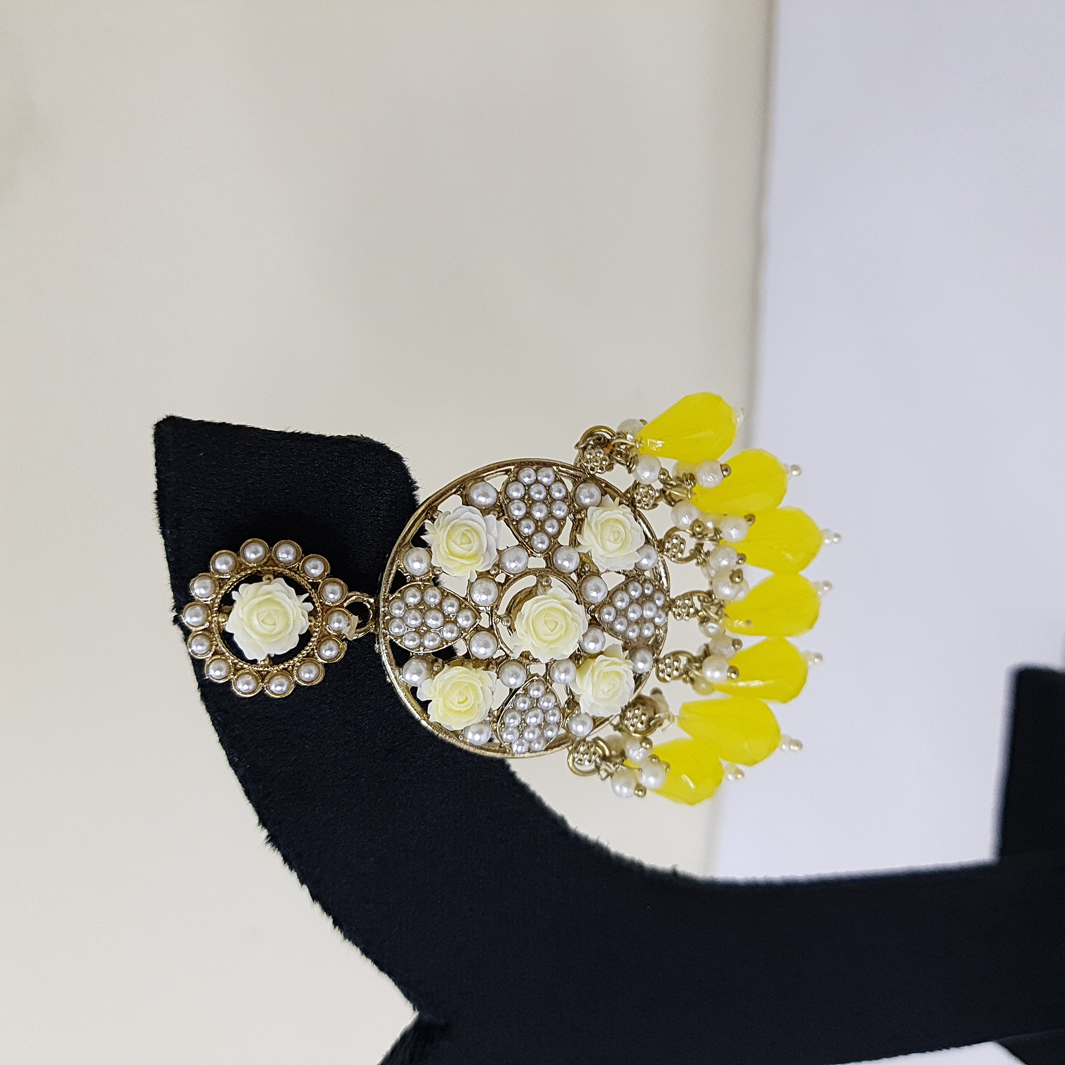 Amaltas – Yellow Floral Earrings | Gulnaaz Collection