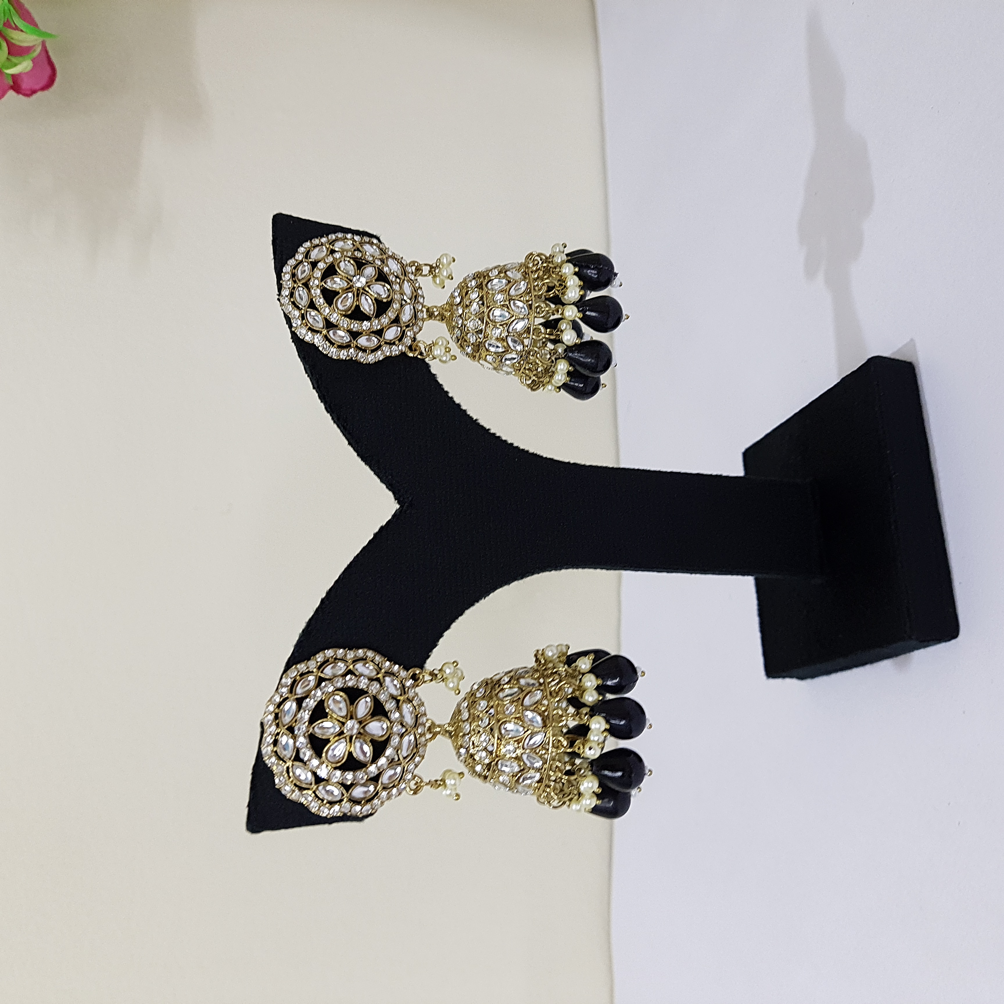 Rajnigandha – Black Bead Kundan Jhumkas | Emerging Empress Collection