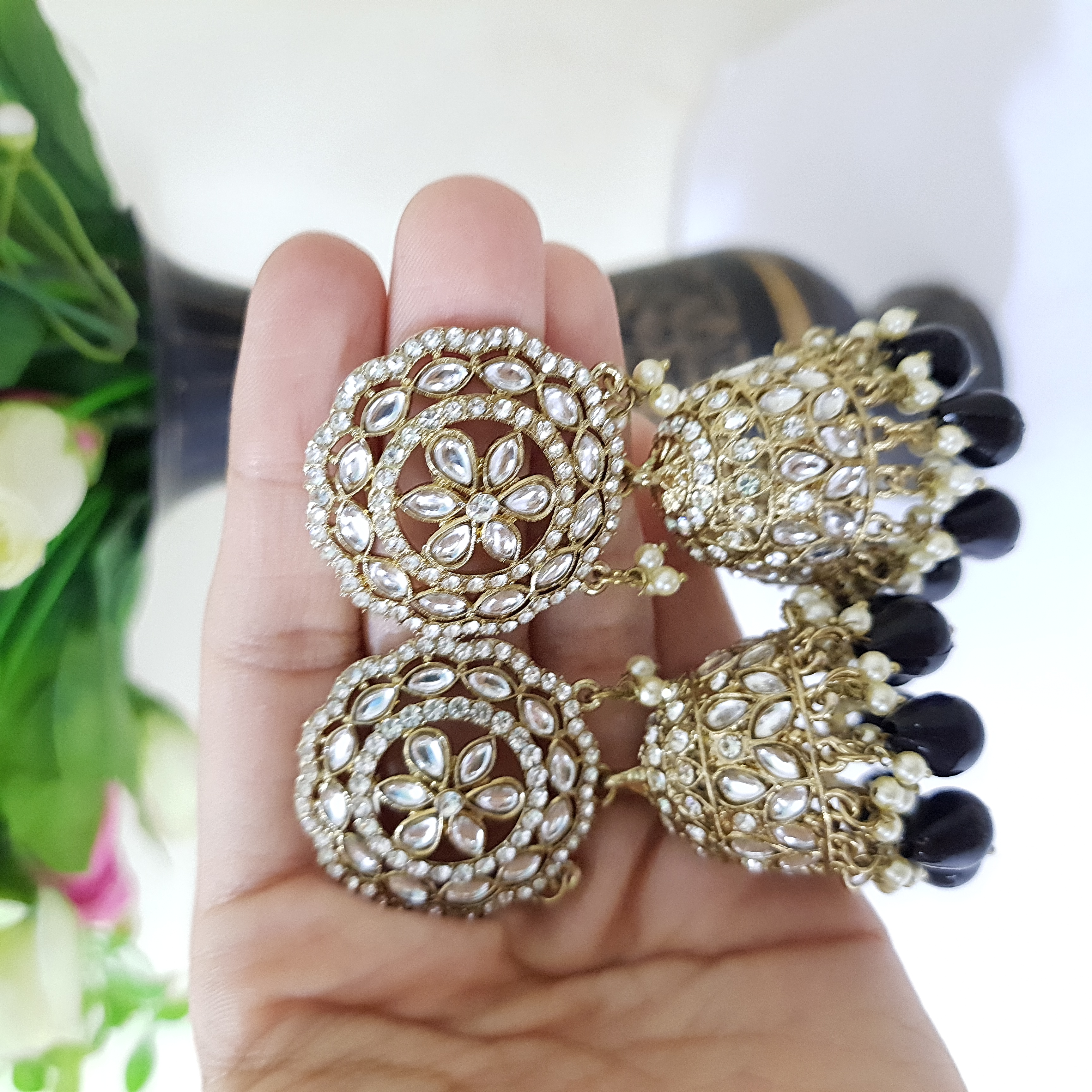 Rajnigandha – Black Bead Kundan Jhumkas | Emerging Empress Collection