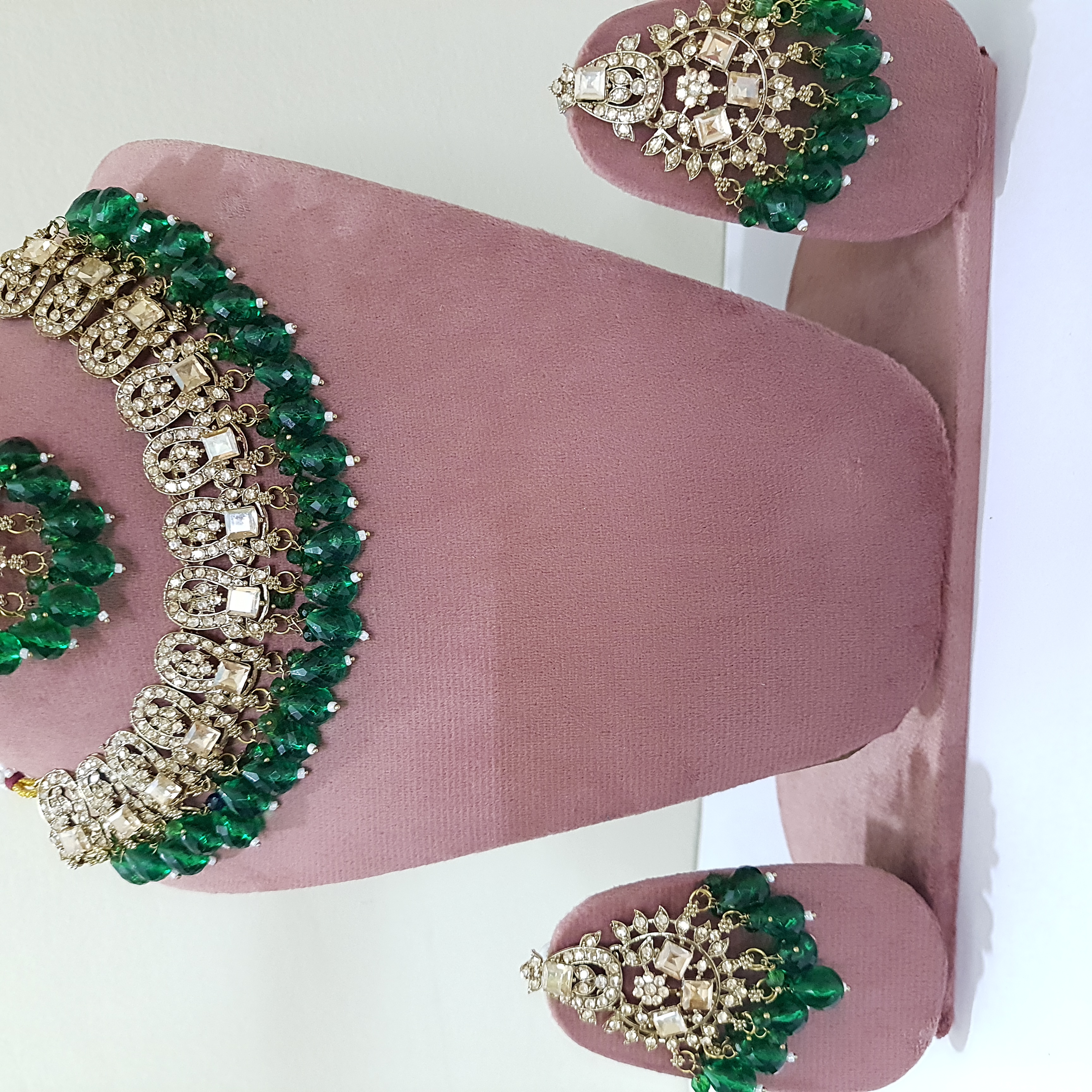 Viridya – Green Kundan Necklace Set | Emerging Empress Collection