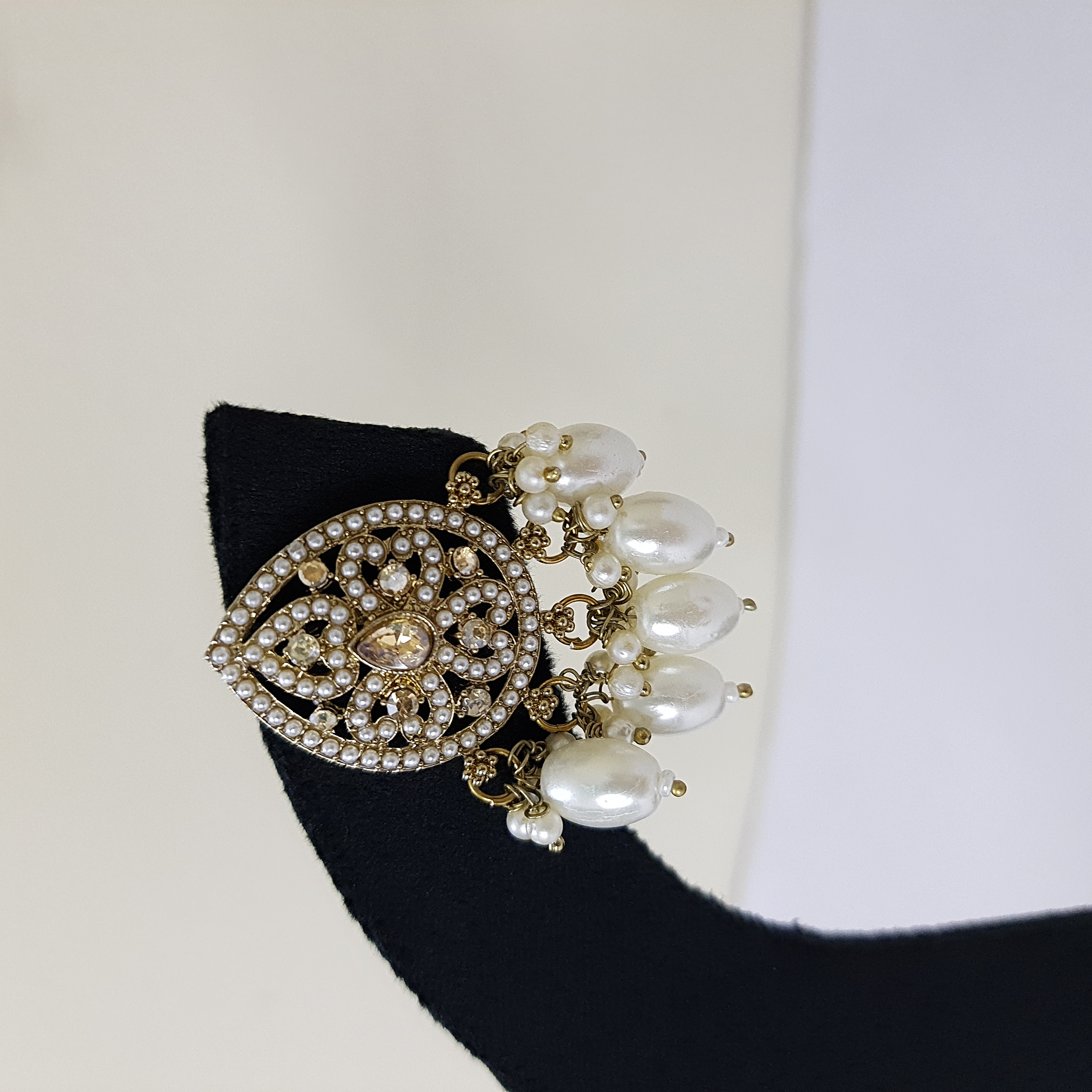 Moti Mantra Golden Studs | Moti Mantra Collection