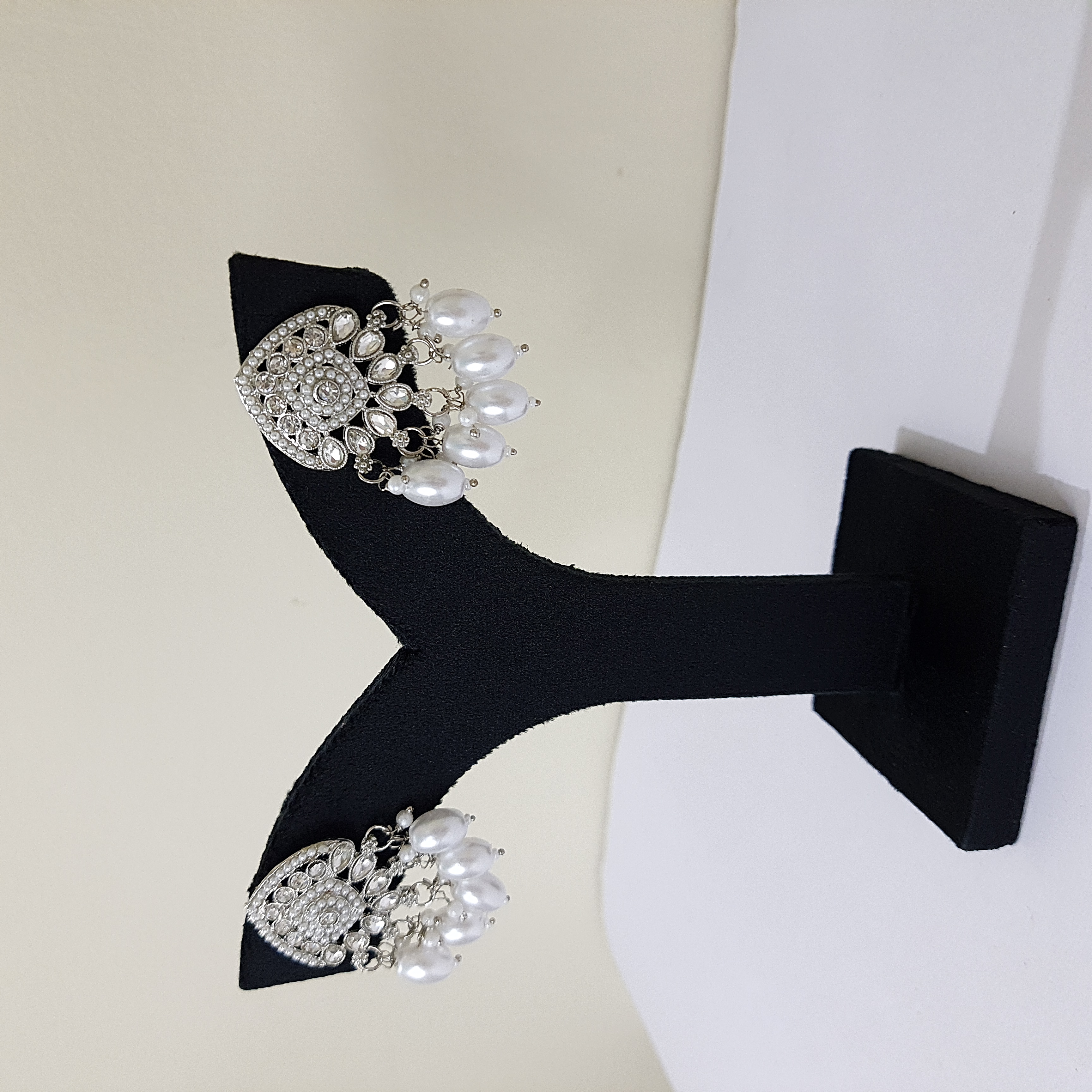 Moti Mantra Silver Studs | Moti Mantra Collection