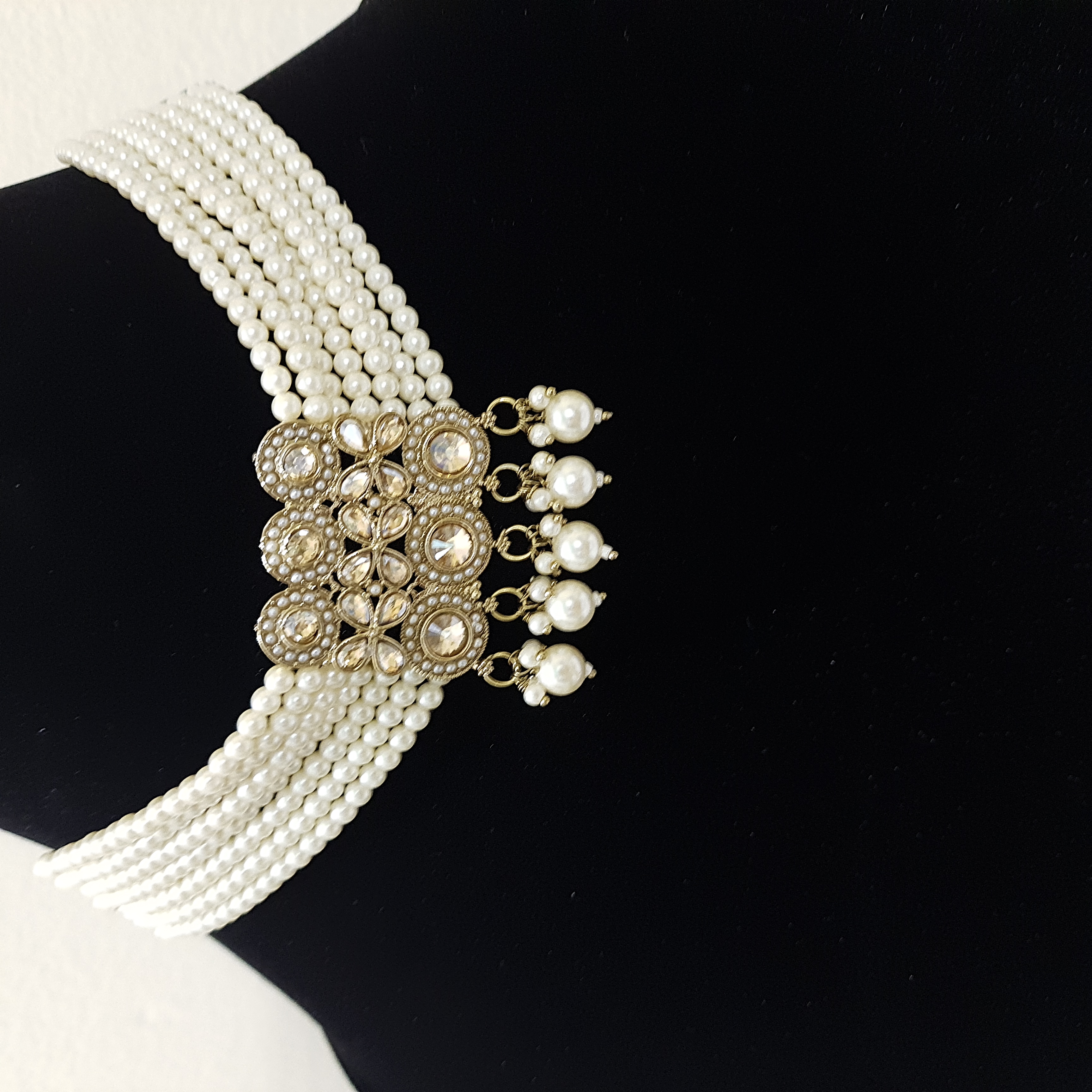Taj Moti – Antique Pearl Choker Set | Moti Mantra Collection