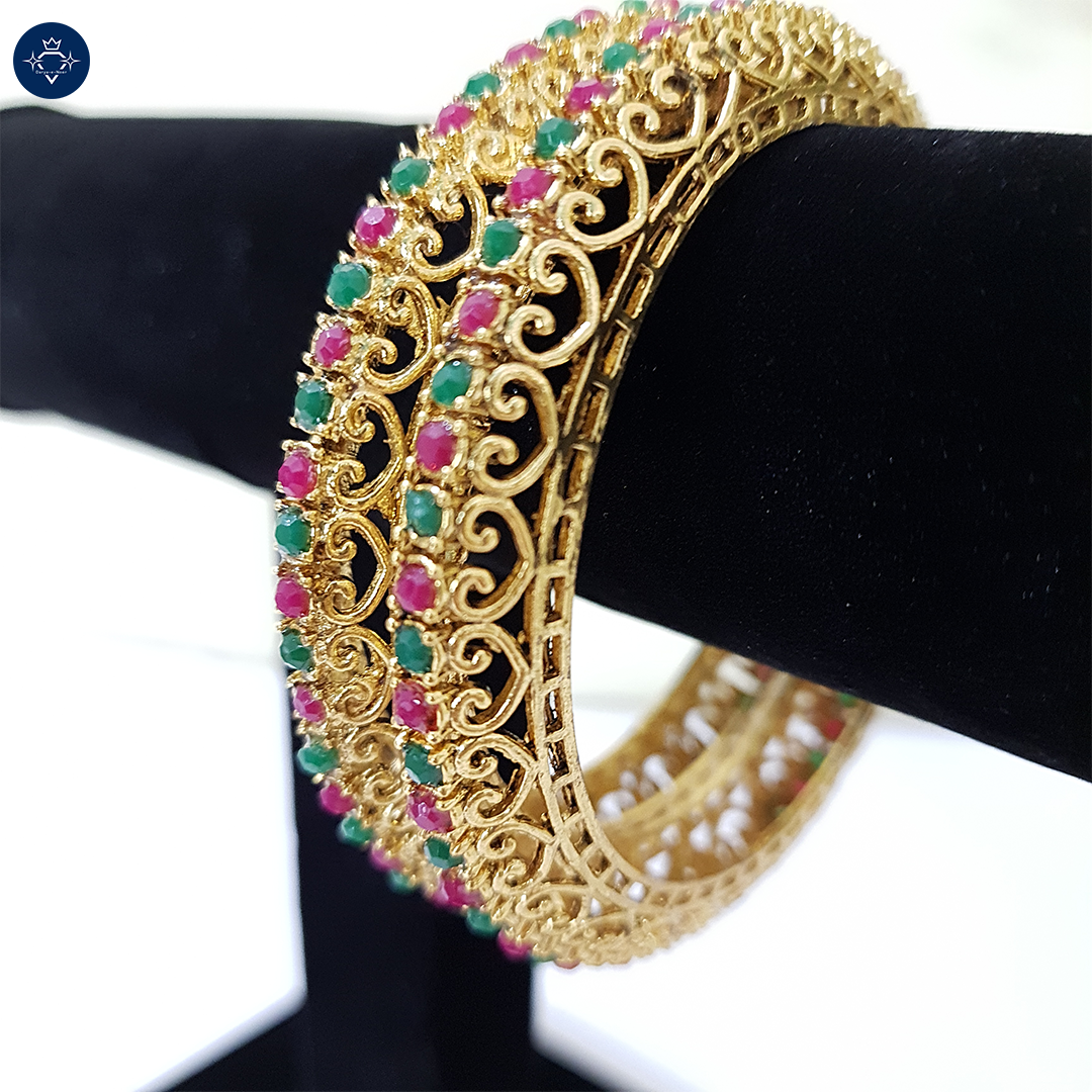 Kanak Bangles – Antique Gold Ruby & Emerald Bangles