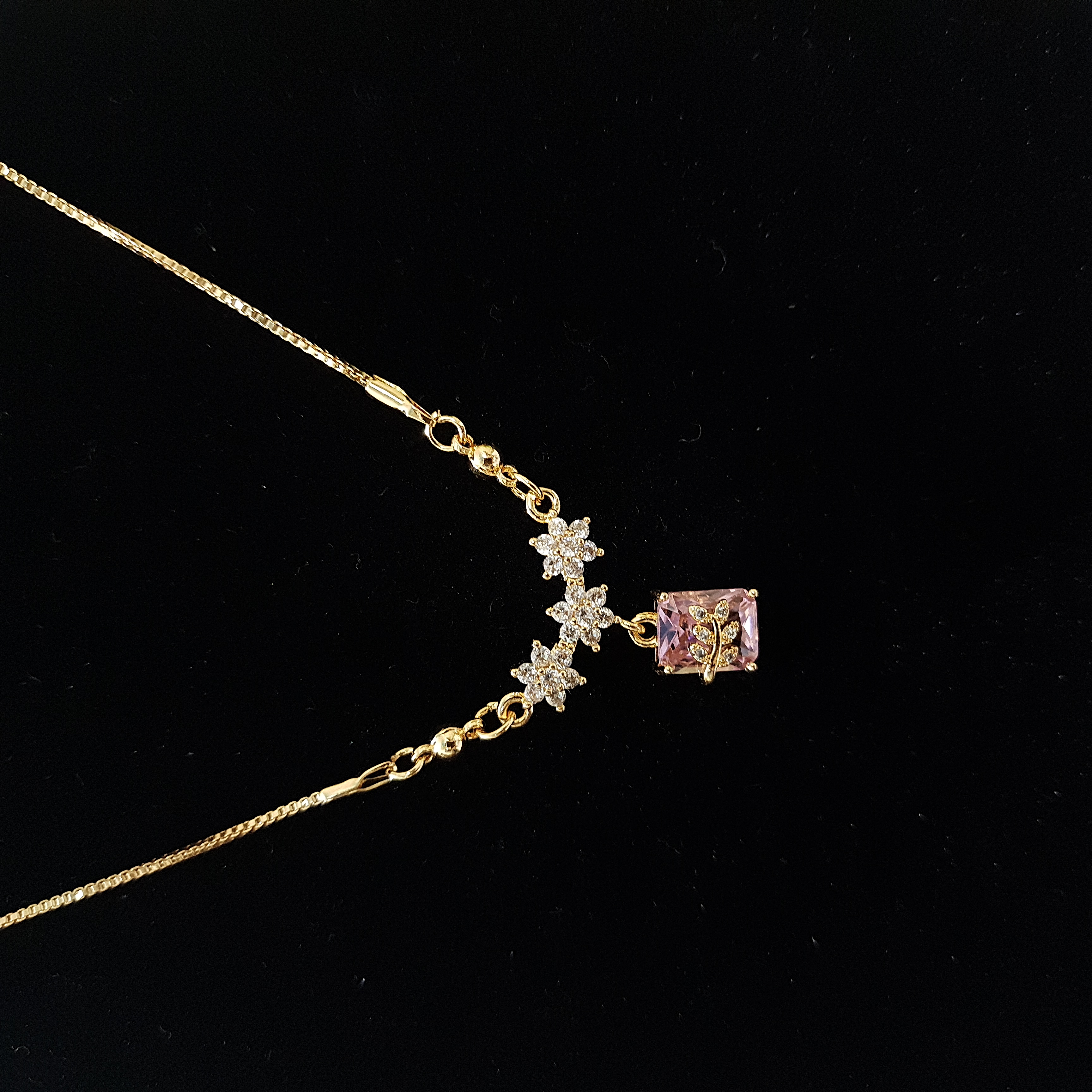 Starlight Quartz Pendant | Daily Dose Collection