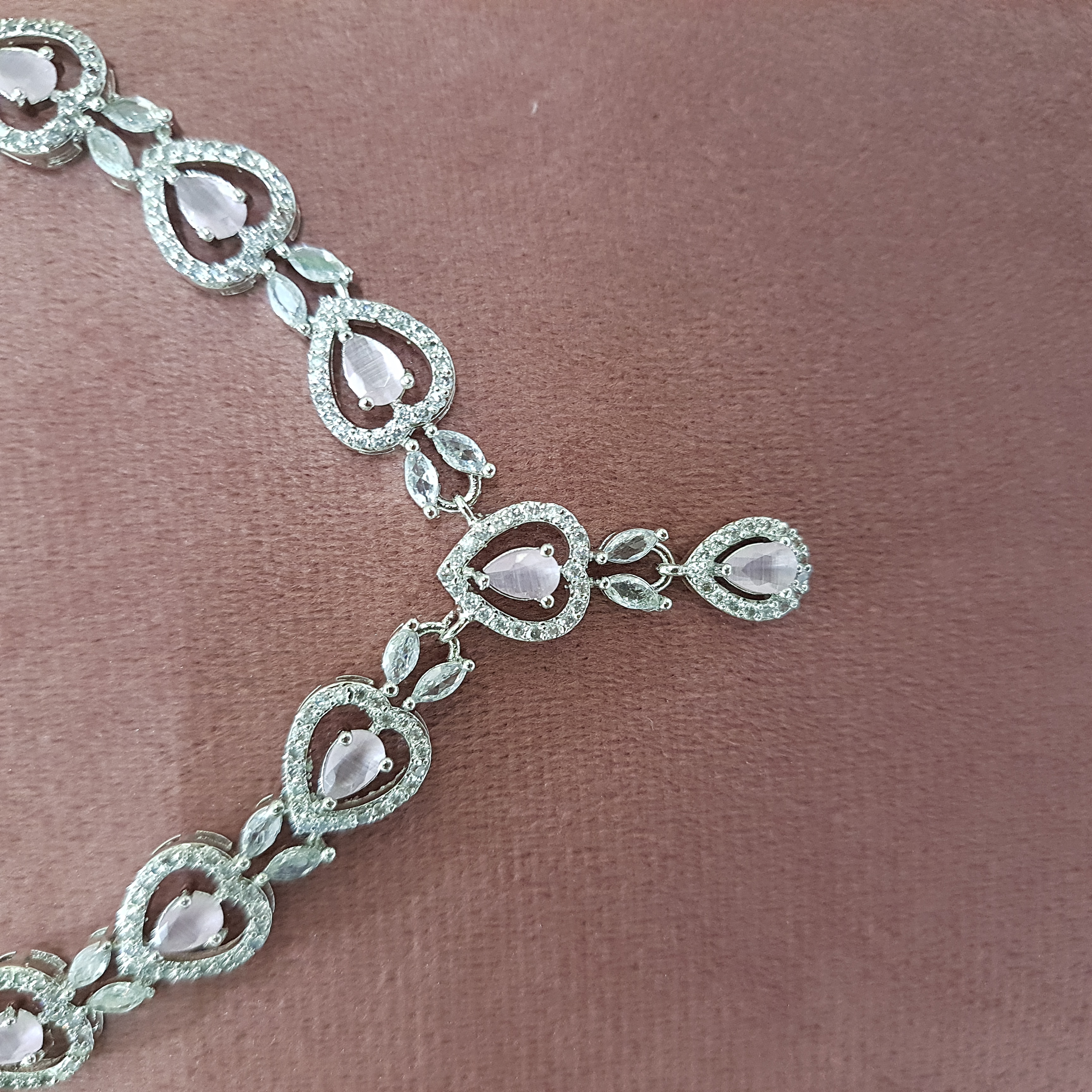 Rosé Whisper Jewellery Set | Diamond Diaries Collection