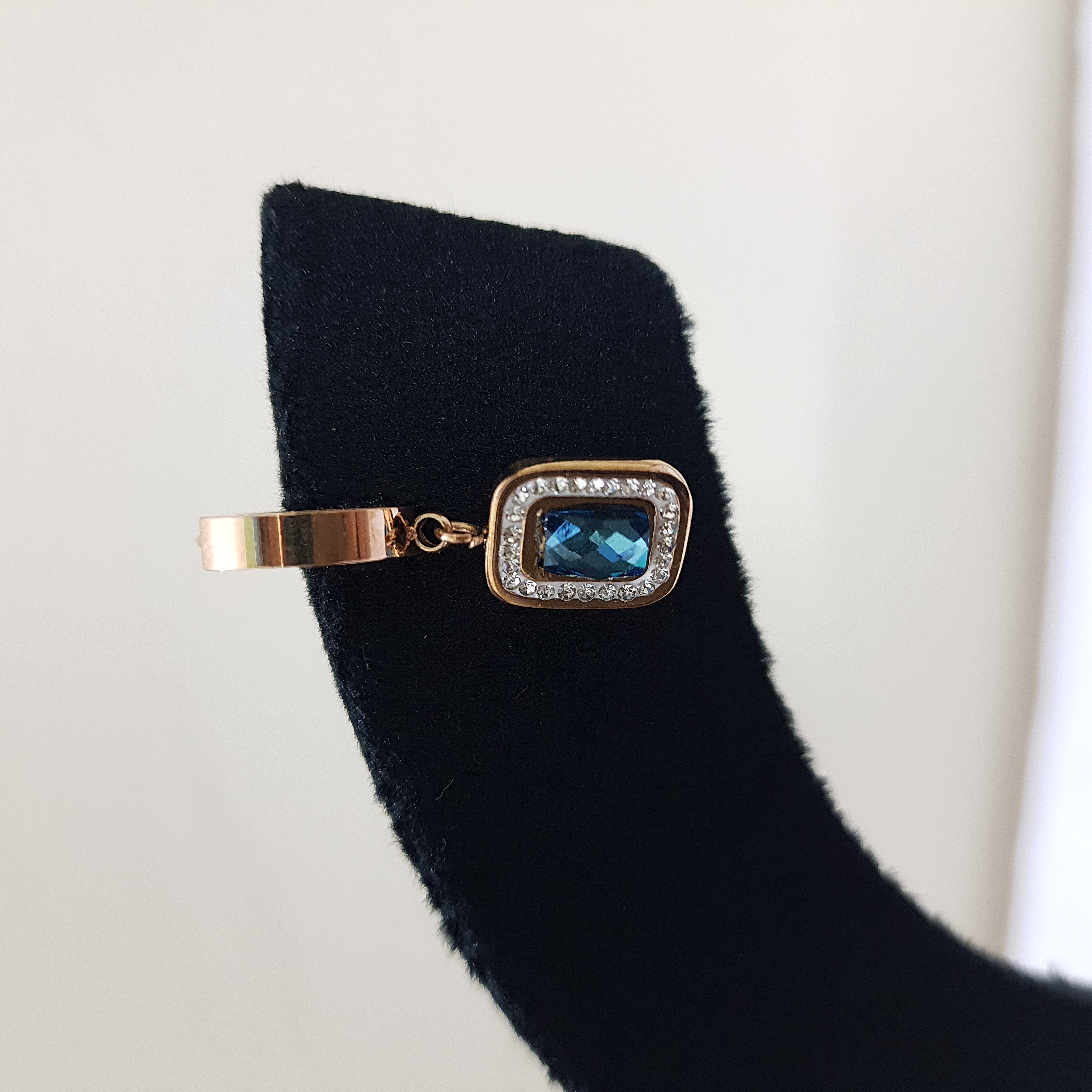 Ocean Kiss Hoop Earrings | Daily Dose Collection