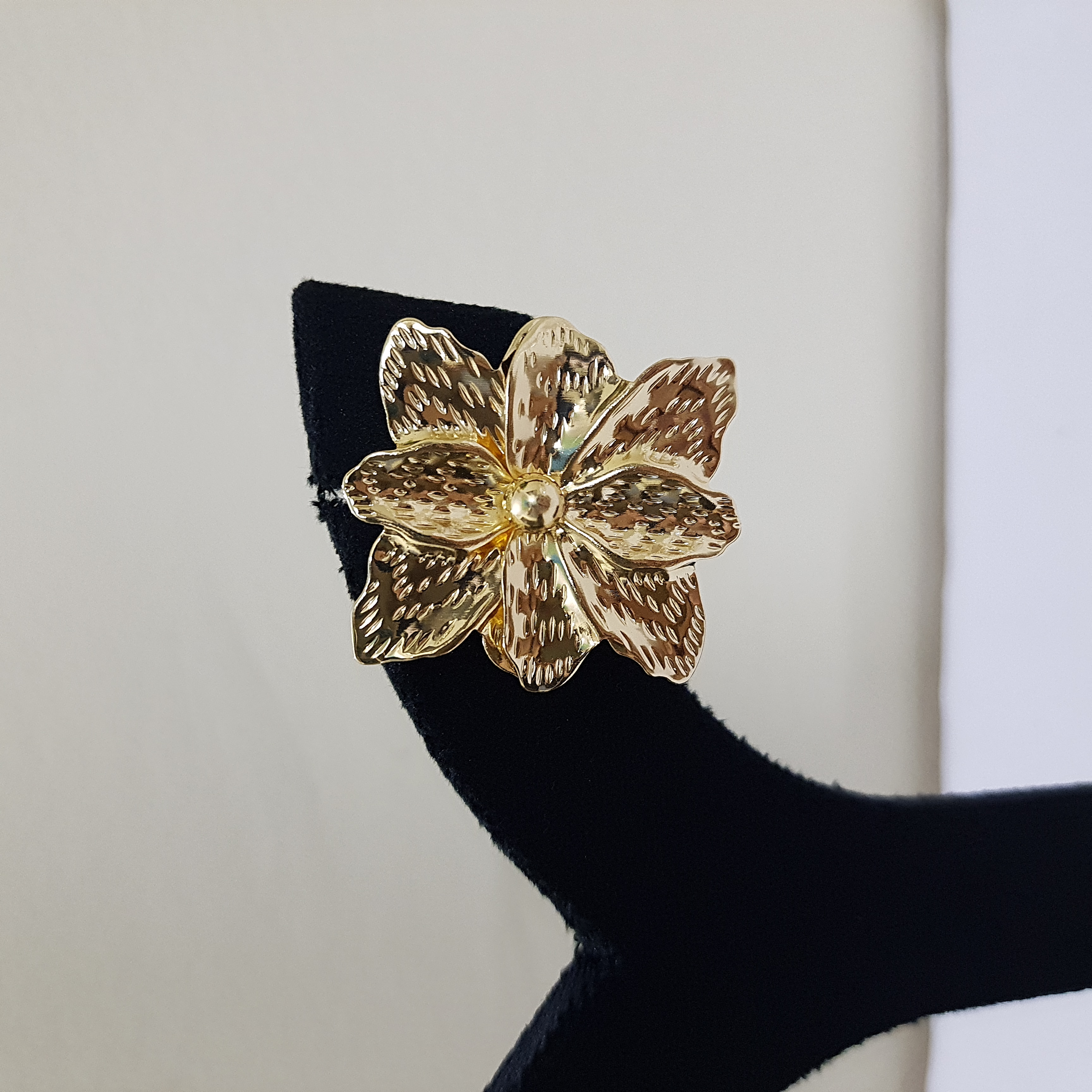 Floral Gold Aniti-Tarnish Earrings | Daily Dose Collection