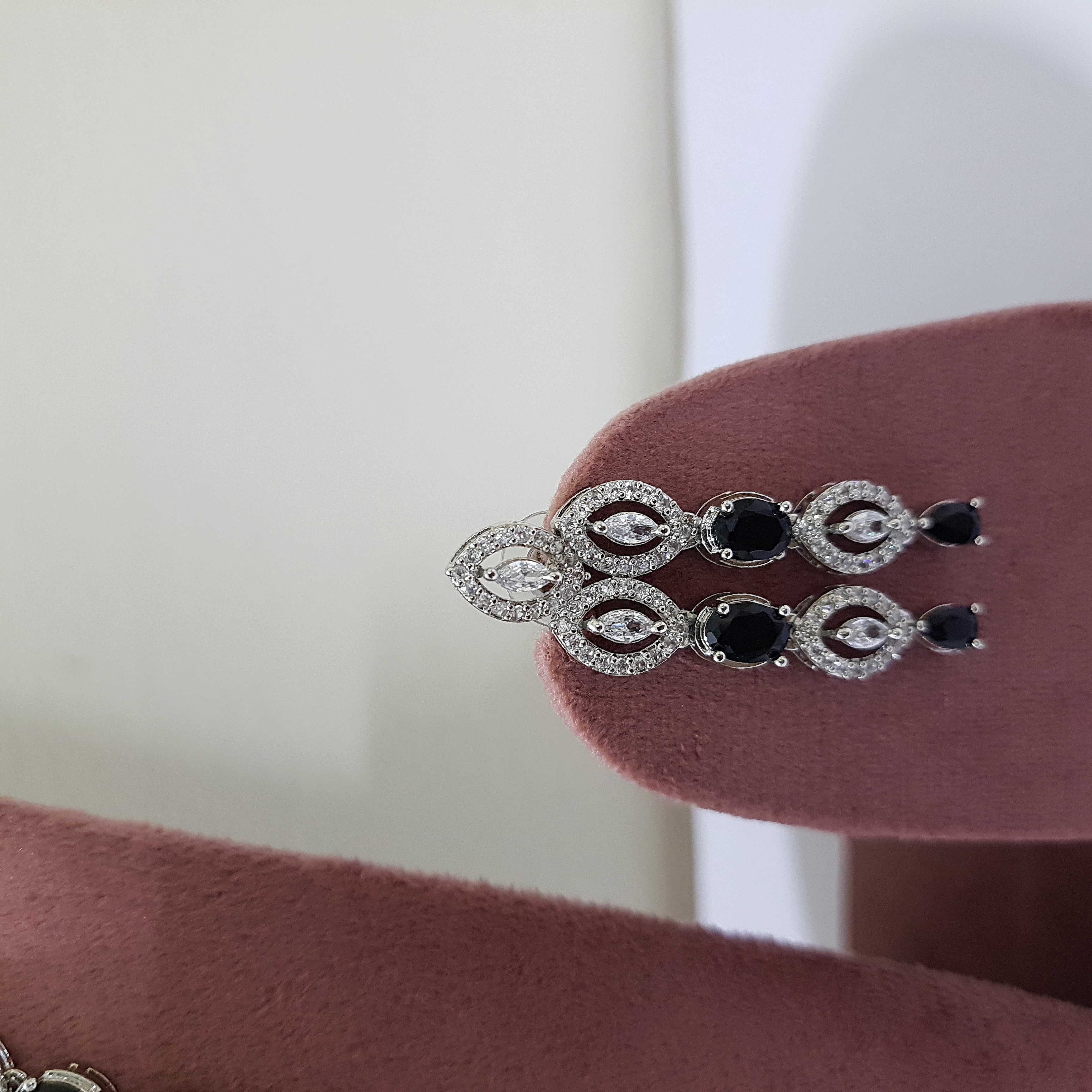 Noir Narratives Jewellery Set | Diamond Diaries Collection