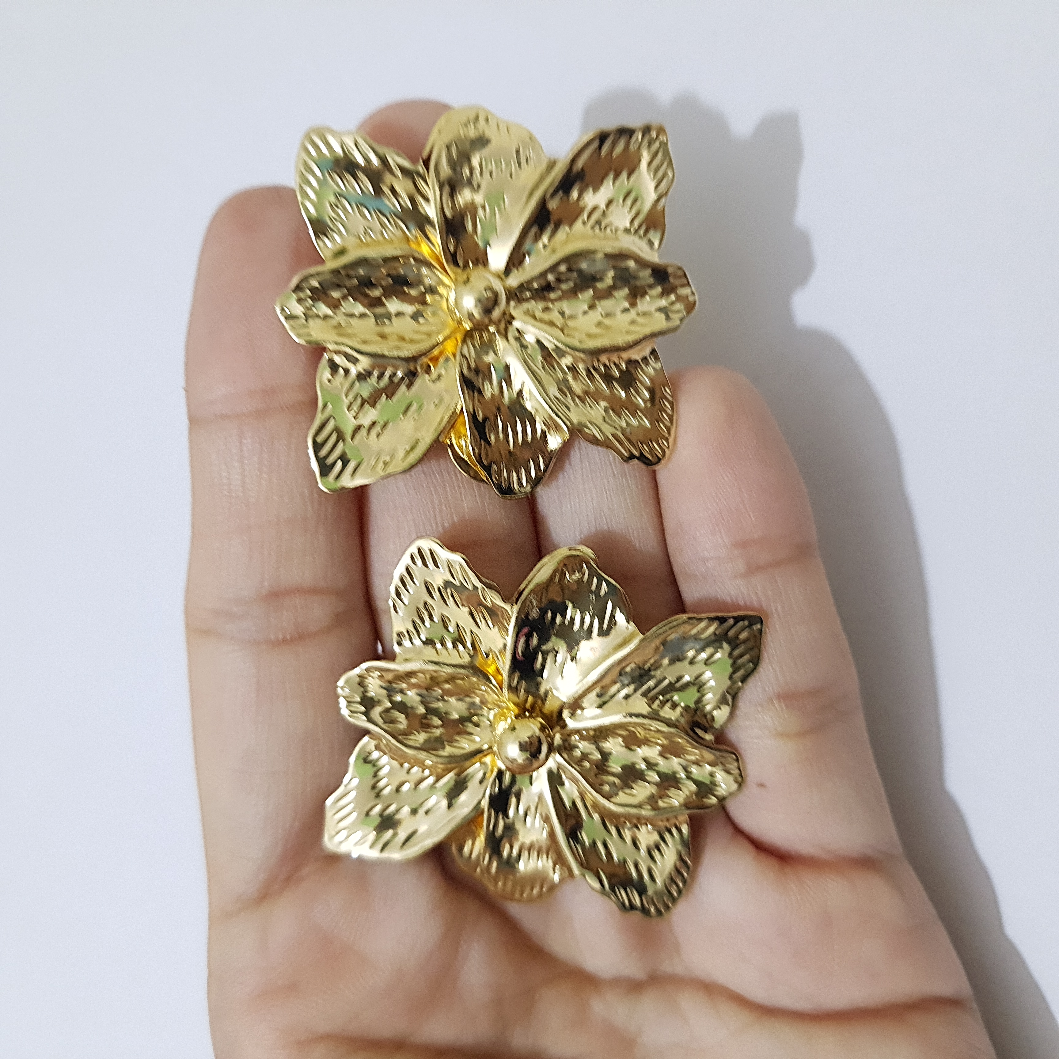 Floral Gold Aniti-Tarnish Earrings | Daily Dose Collection