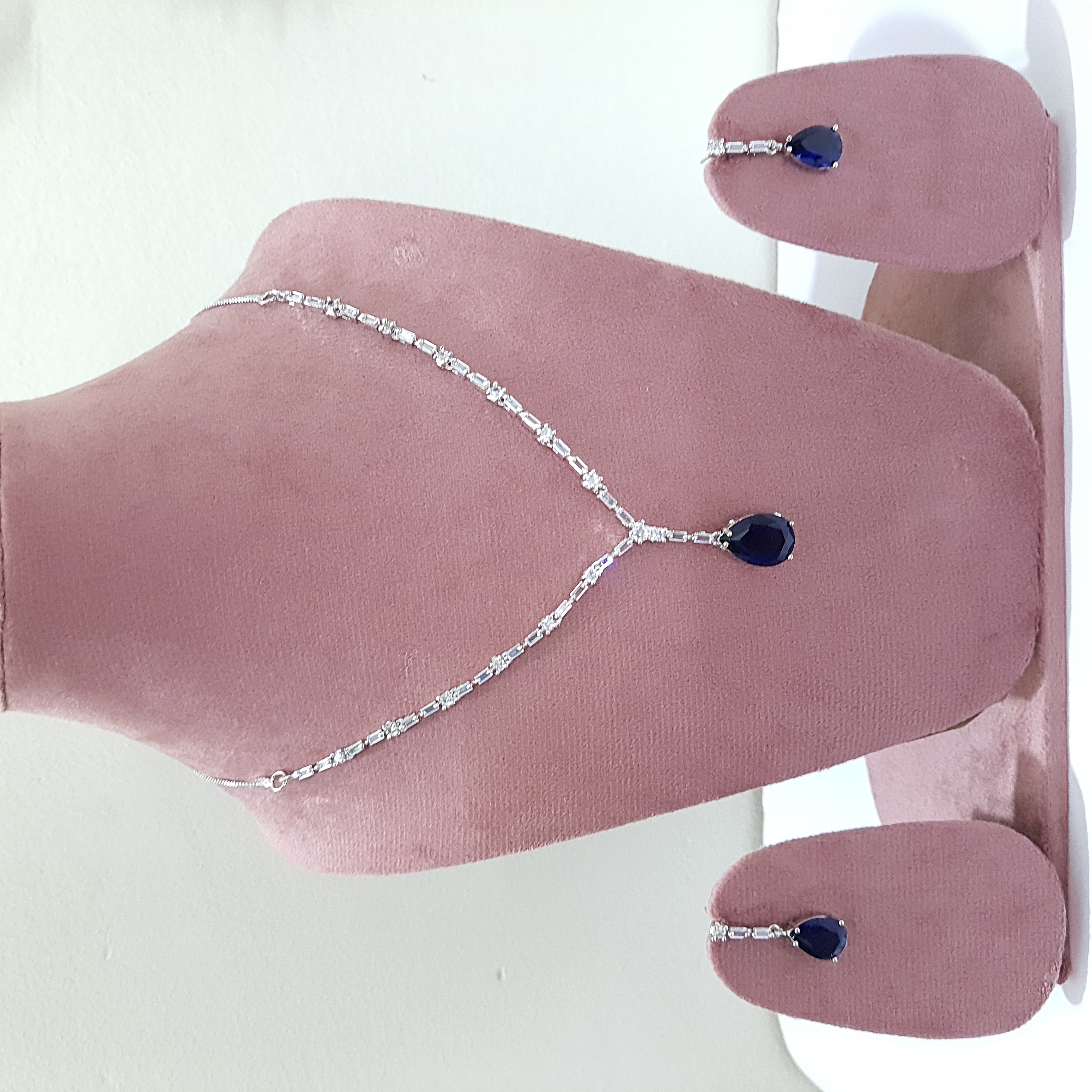 Sapphire Blue Teardrop Jewllery Set | Diamond Diaries Collection
