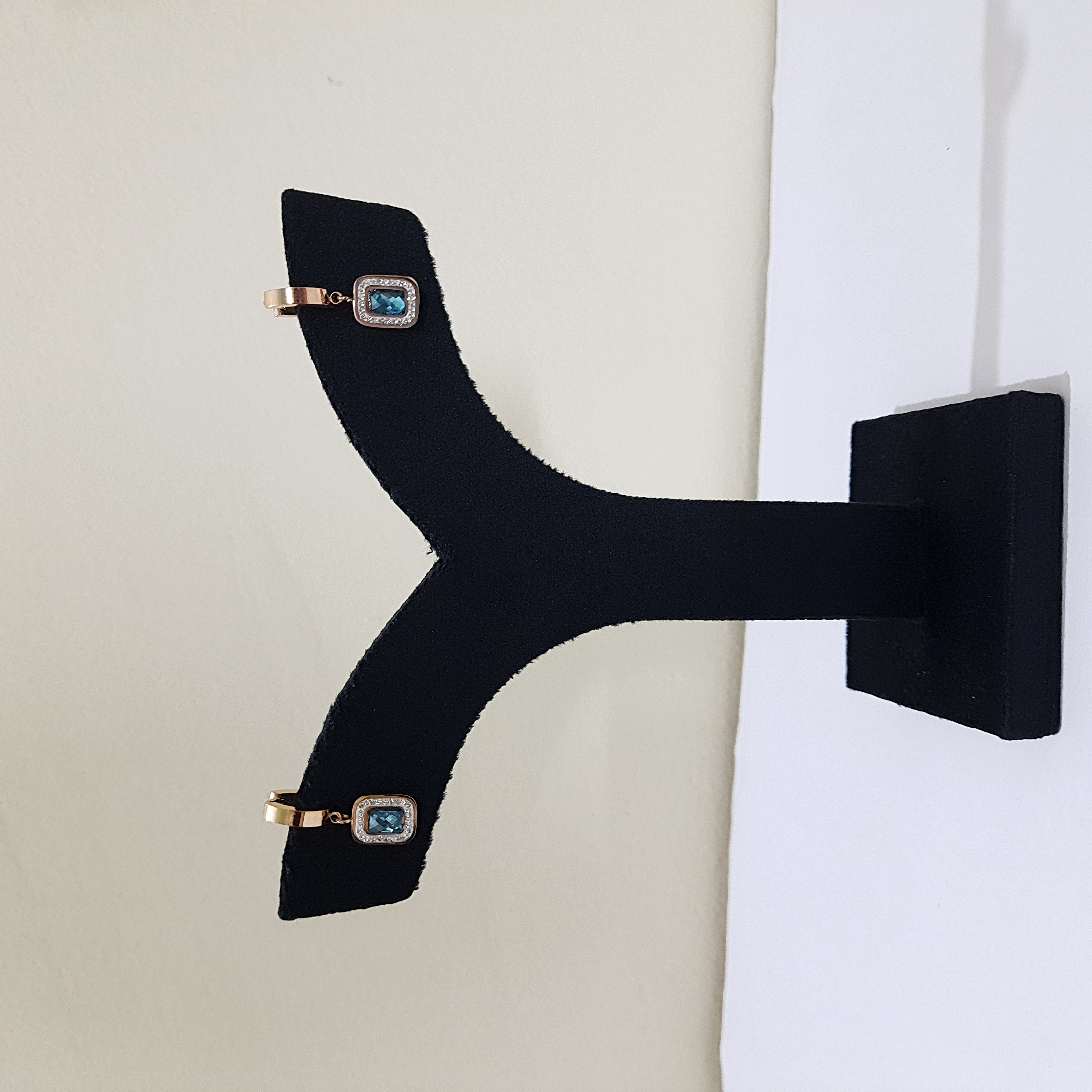 Ocean Kiss Hoop Earrings | Daily Dose Collection