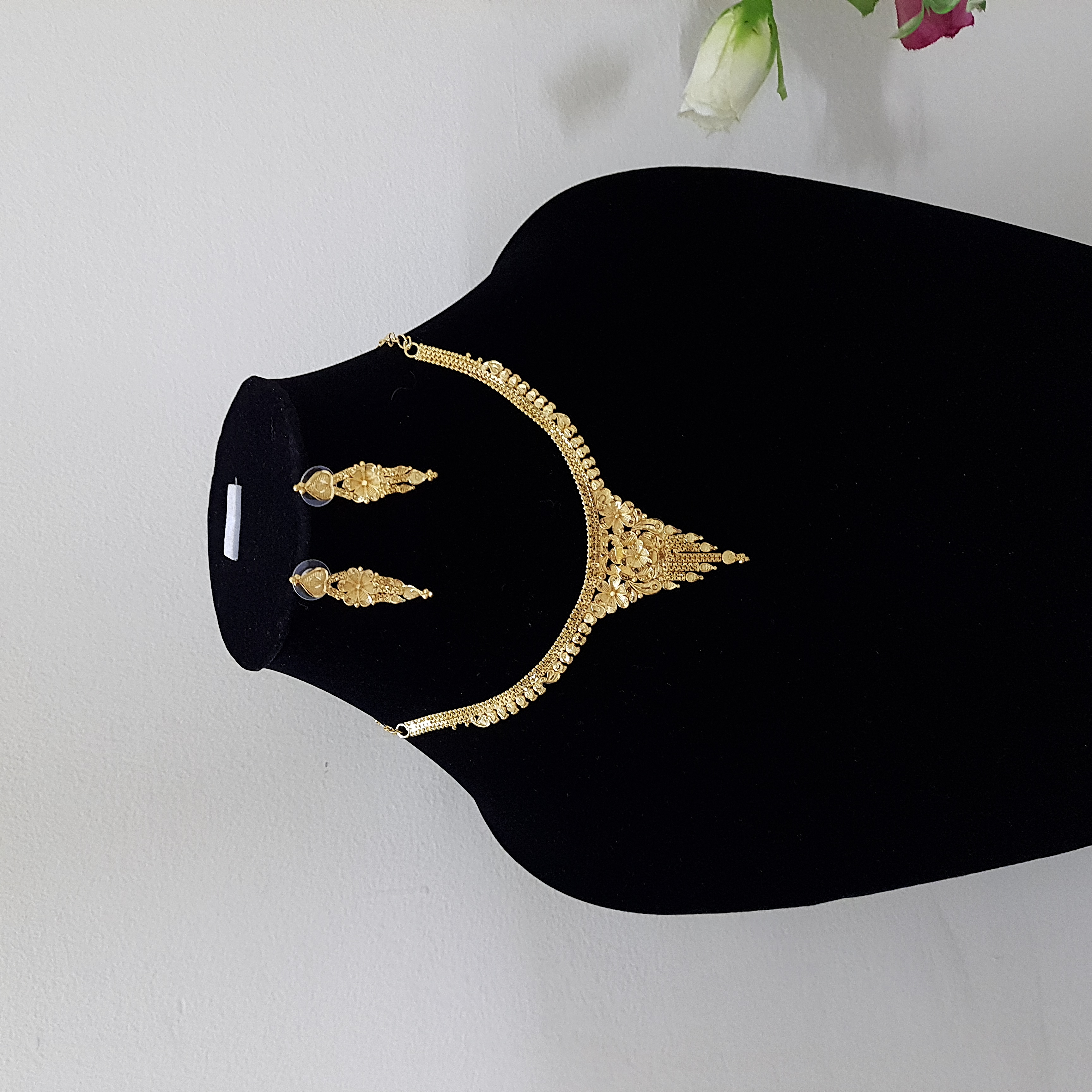 Pushpanjali Necklace & Earring Set | Swarna Kala Collection