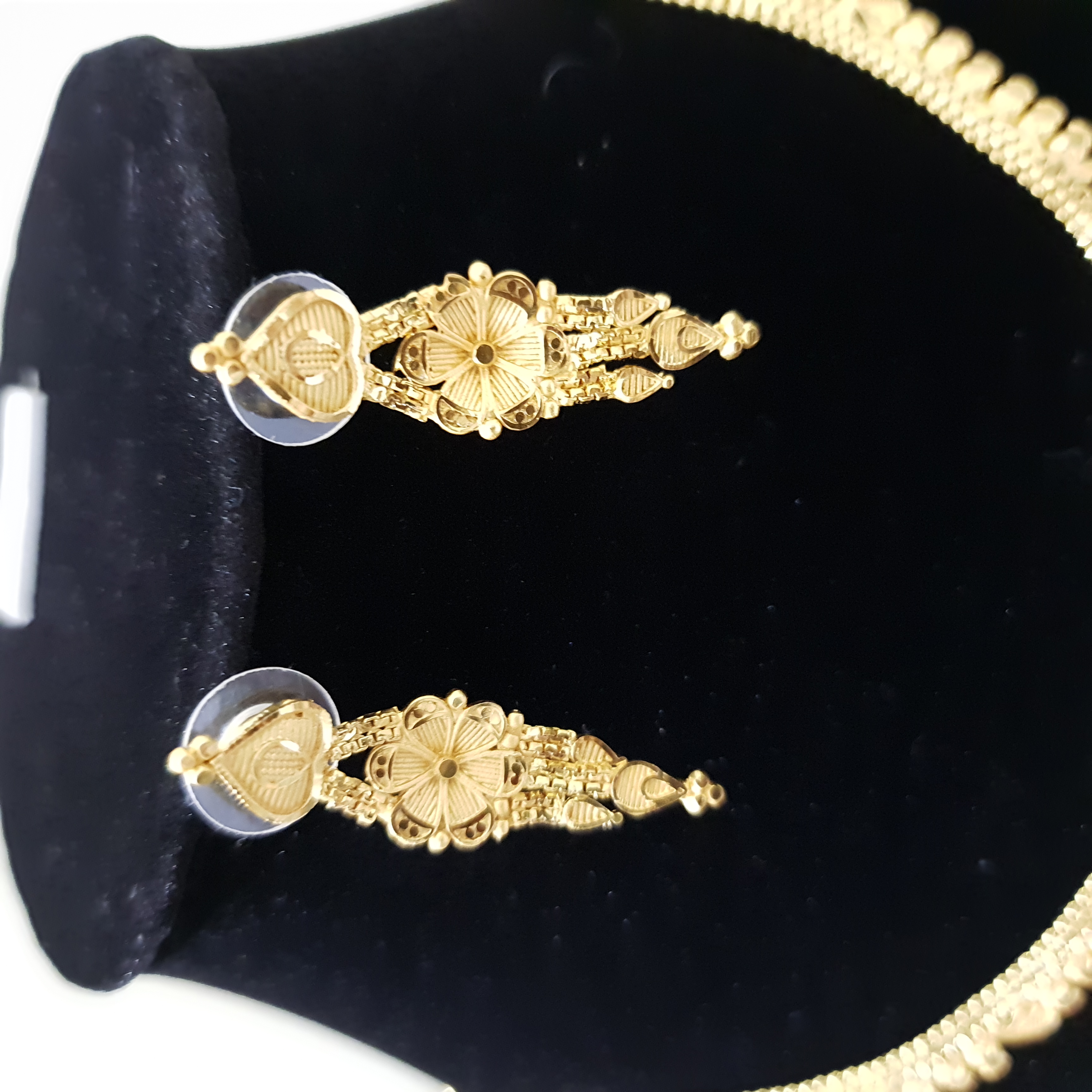 Pushpanjali Necklace & Earring Set | Swarna Kala Collection