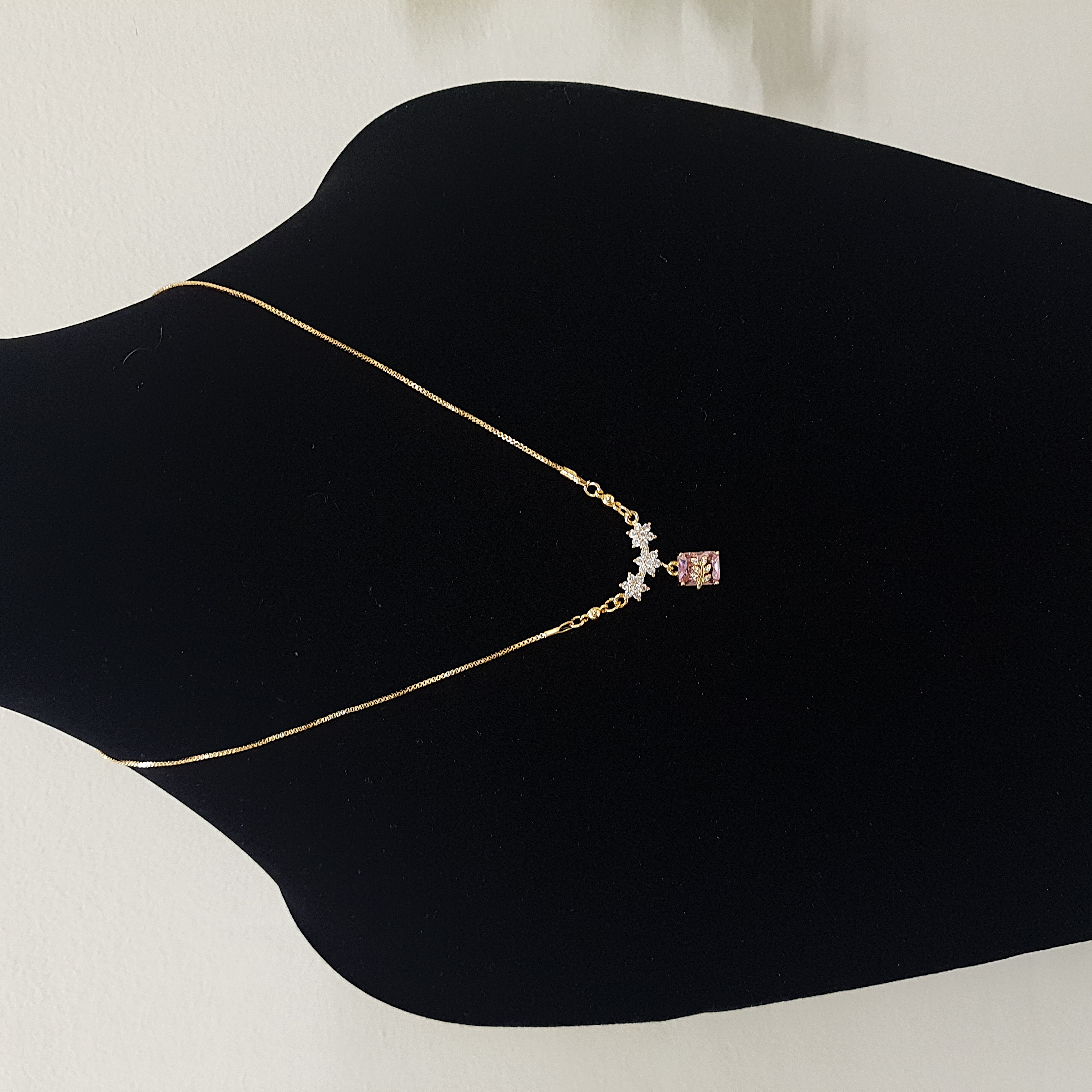 Starlight Quartz Pendant | Daily Dose Collection