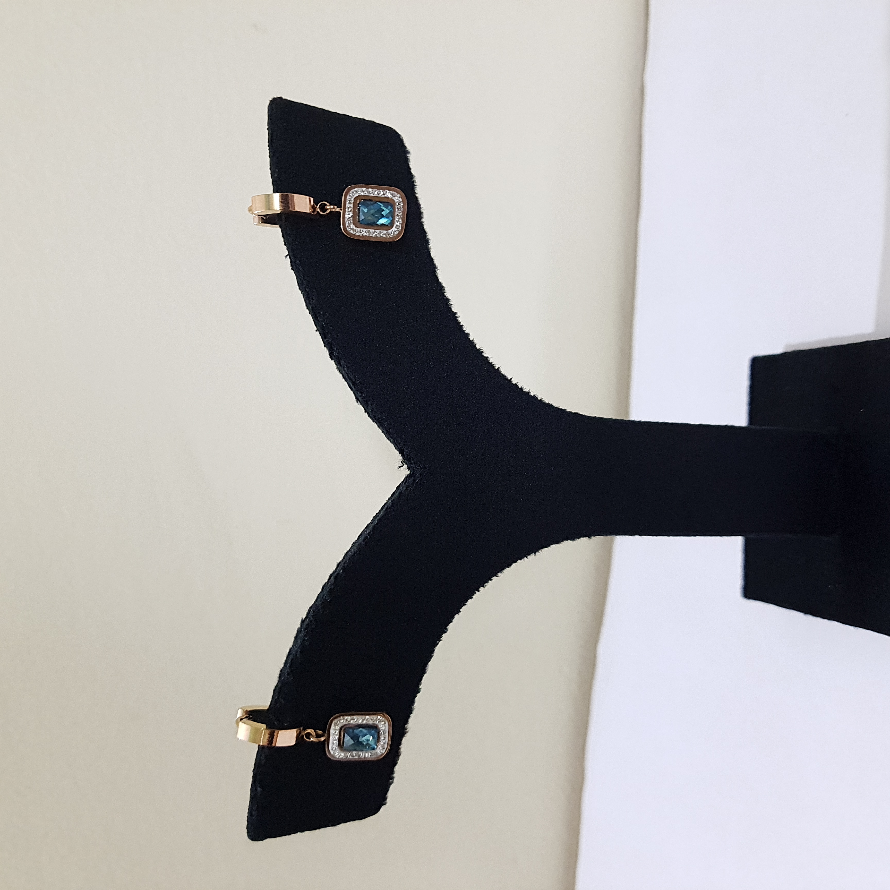 Ocean Kiss Hoop Earrings | Daily Dose Collection