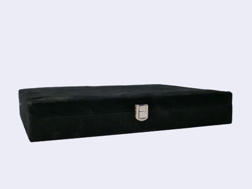 EYEWEAR VELVET STORAGE BOX 