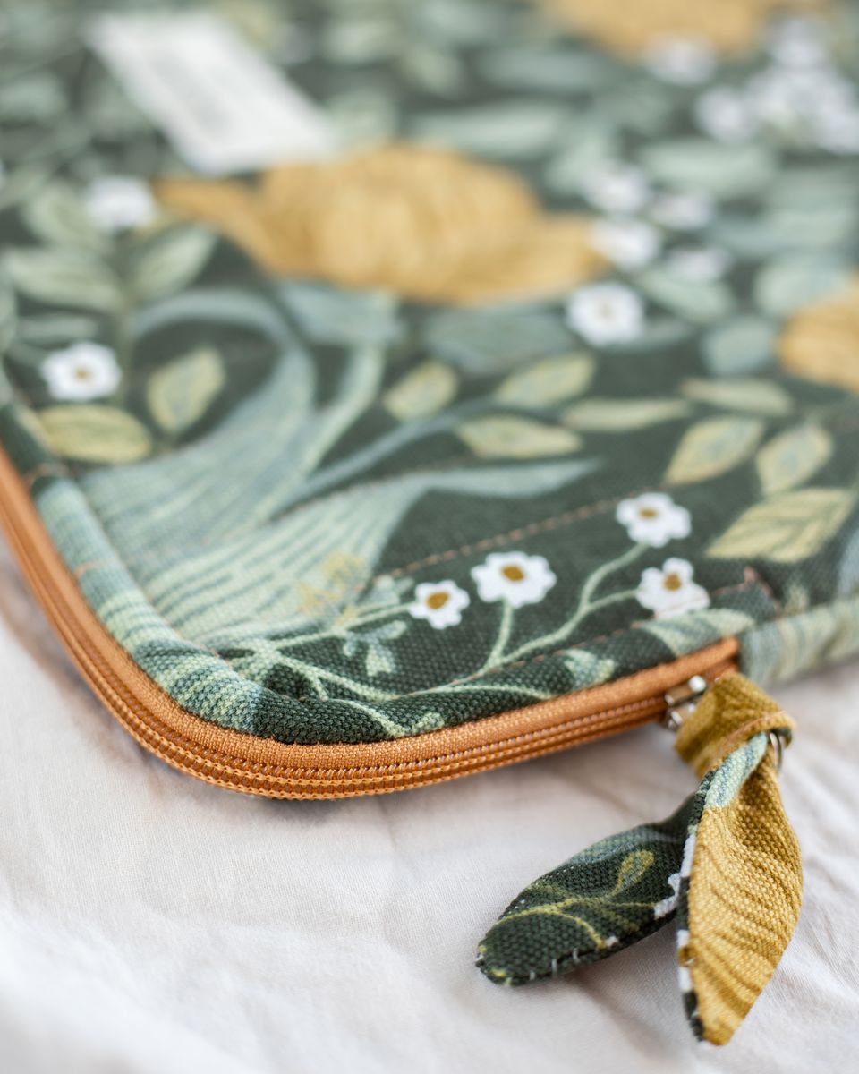 Kompiuterio Dėklas L III