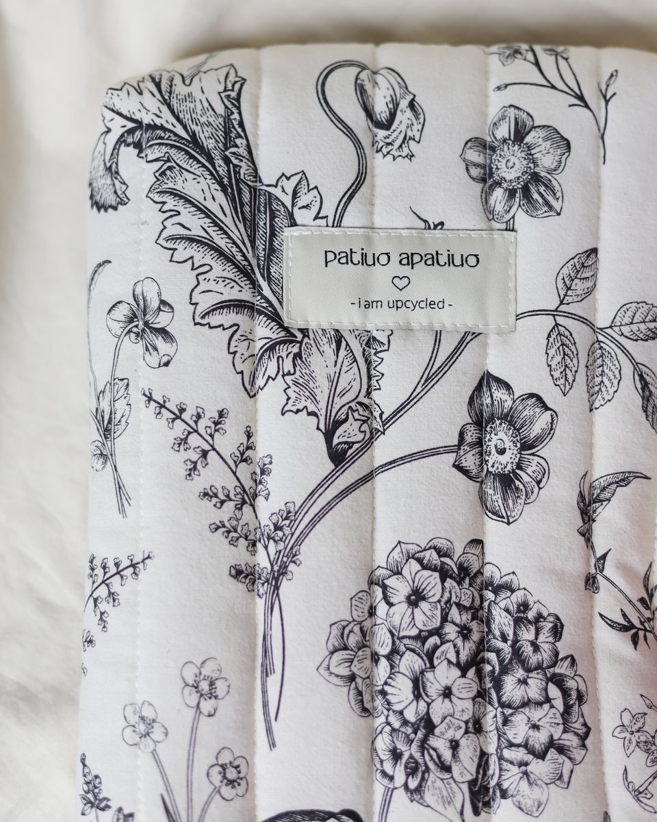 Knygos Dėkliukas Flora V