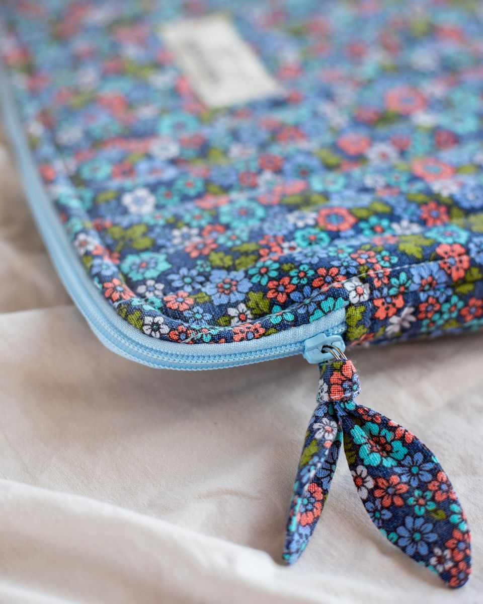 Kompiuterio Dėklas S V