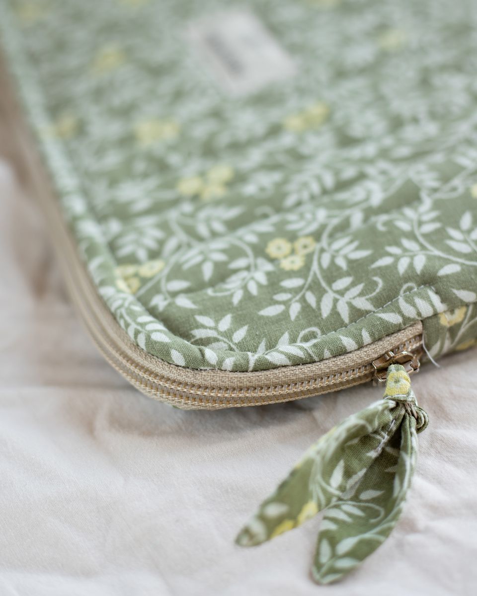 Kompiuterio Dėklas M II