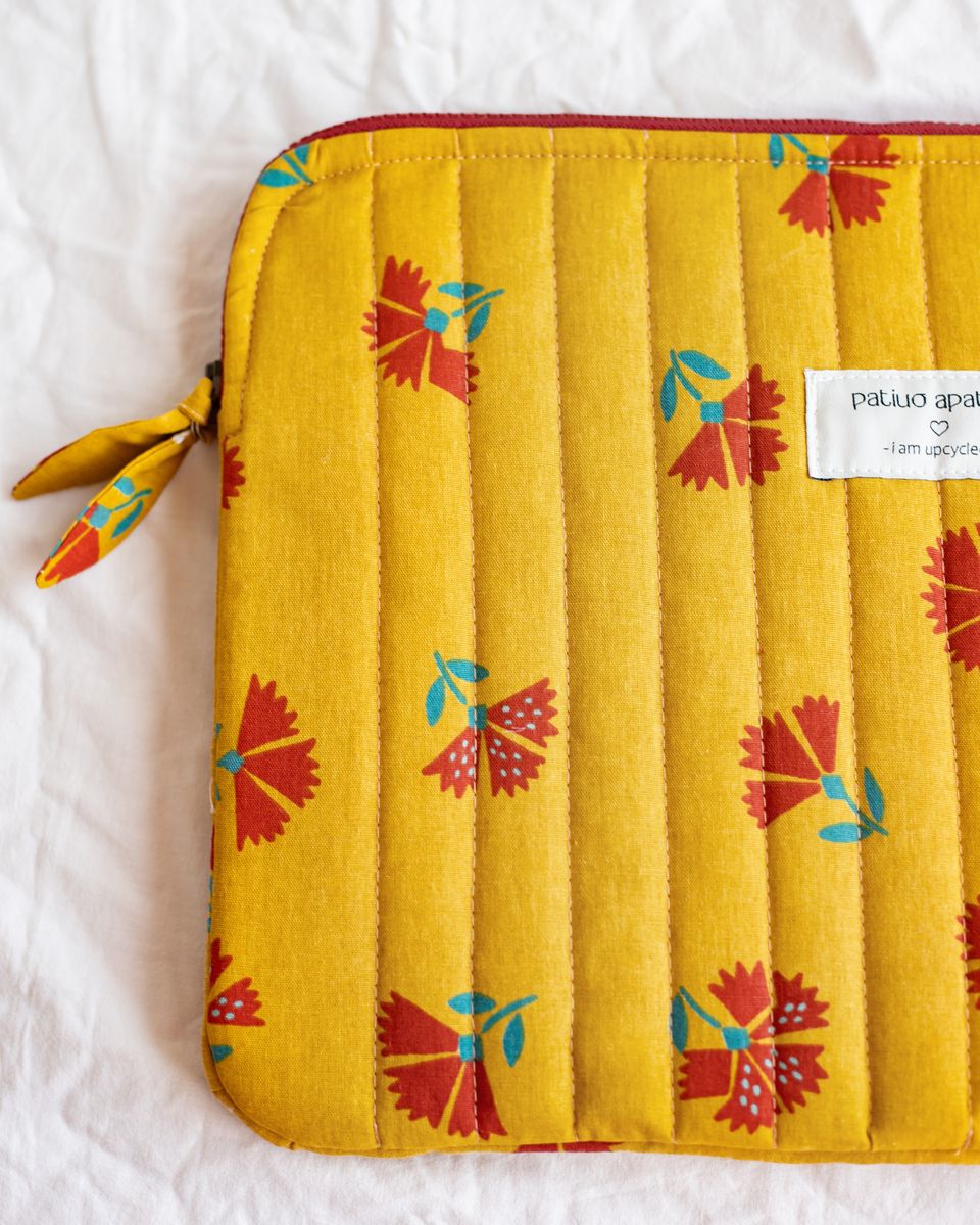 Kompiuterio Dėklas M V