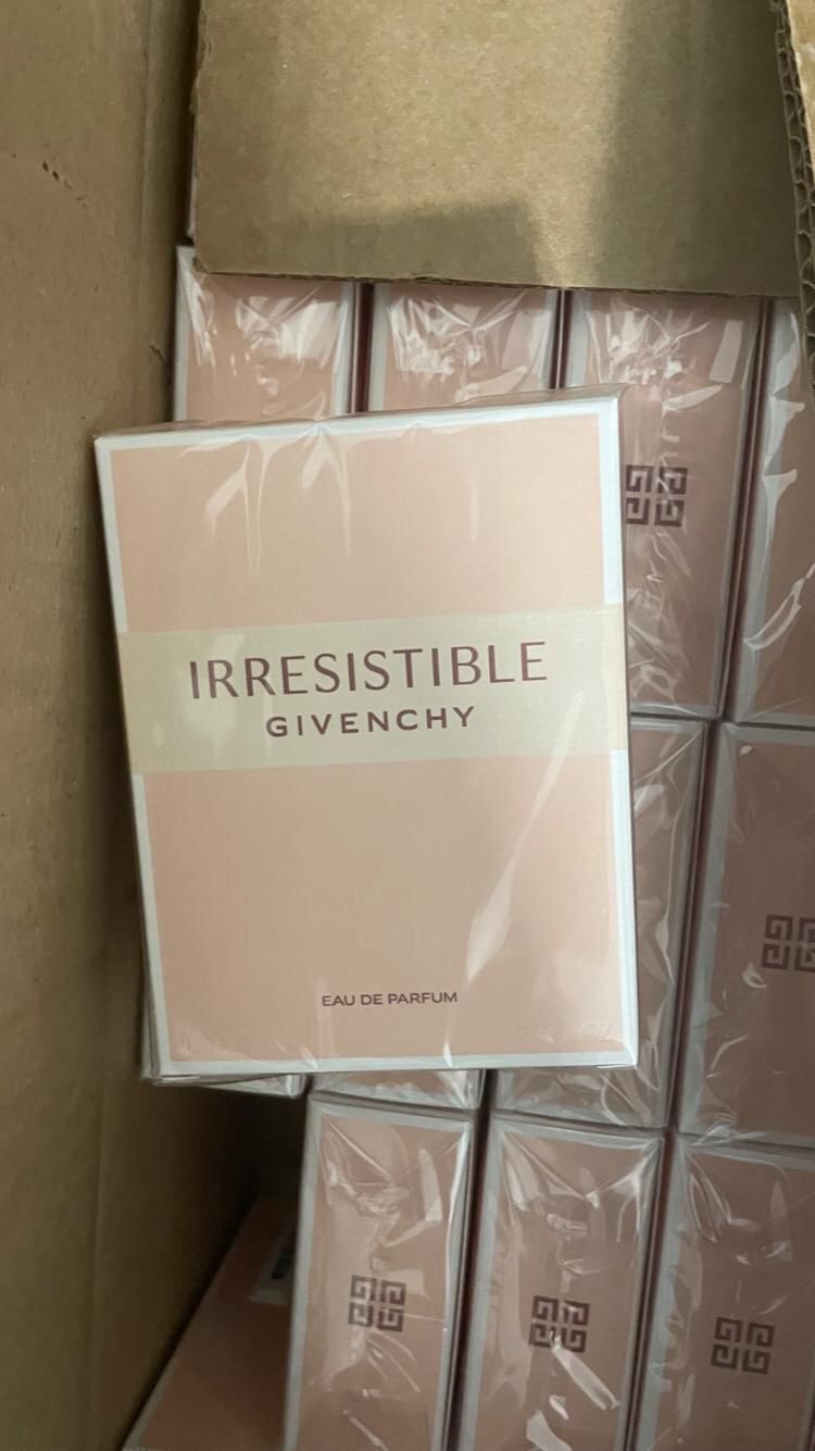 Givenchy paris Perfume