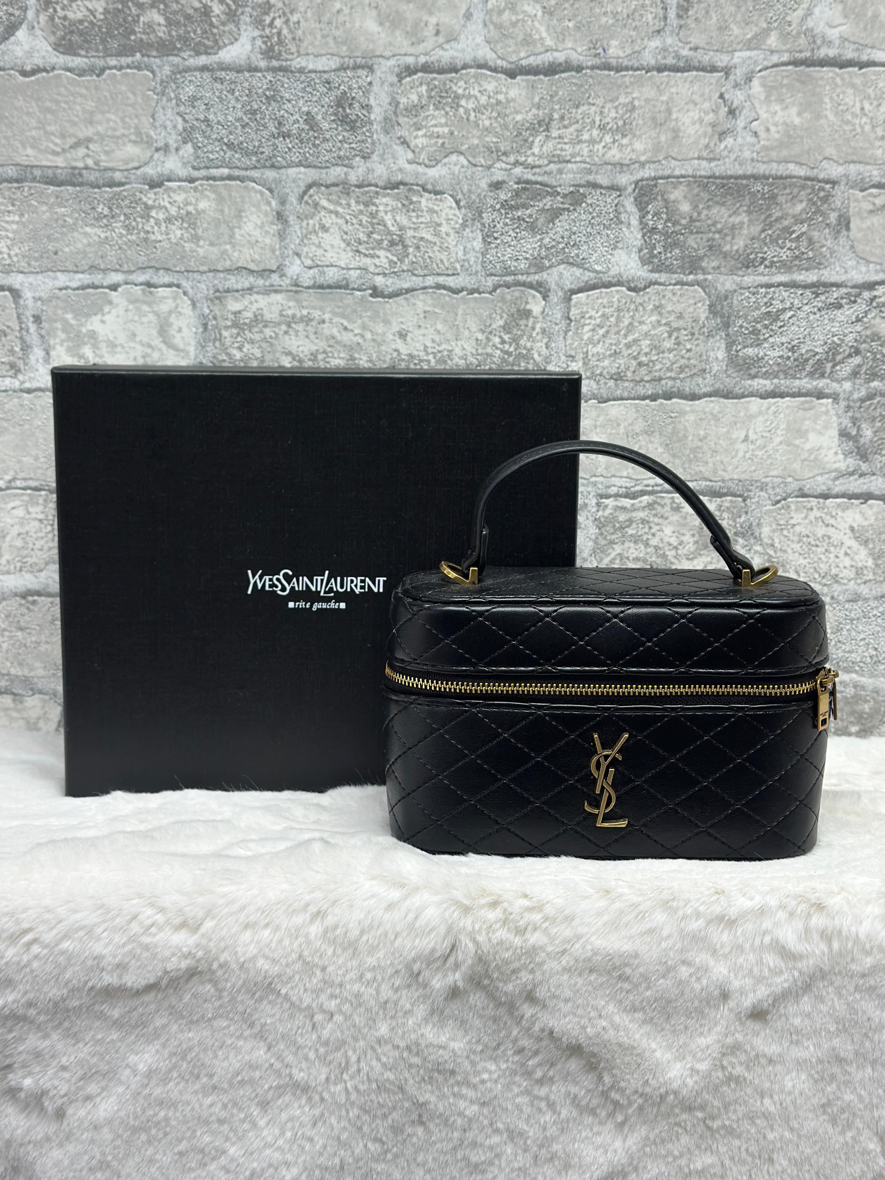 Yves Saint Laurent Handbag