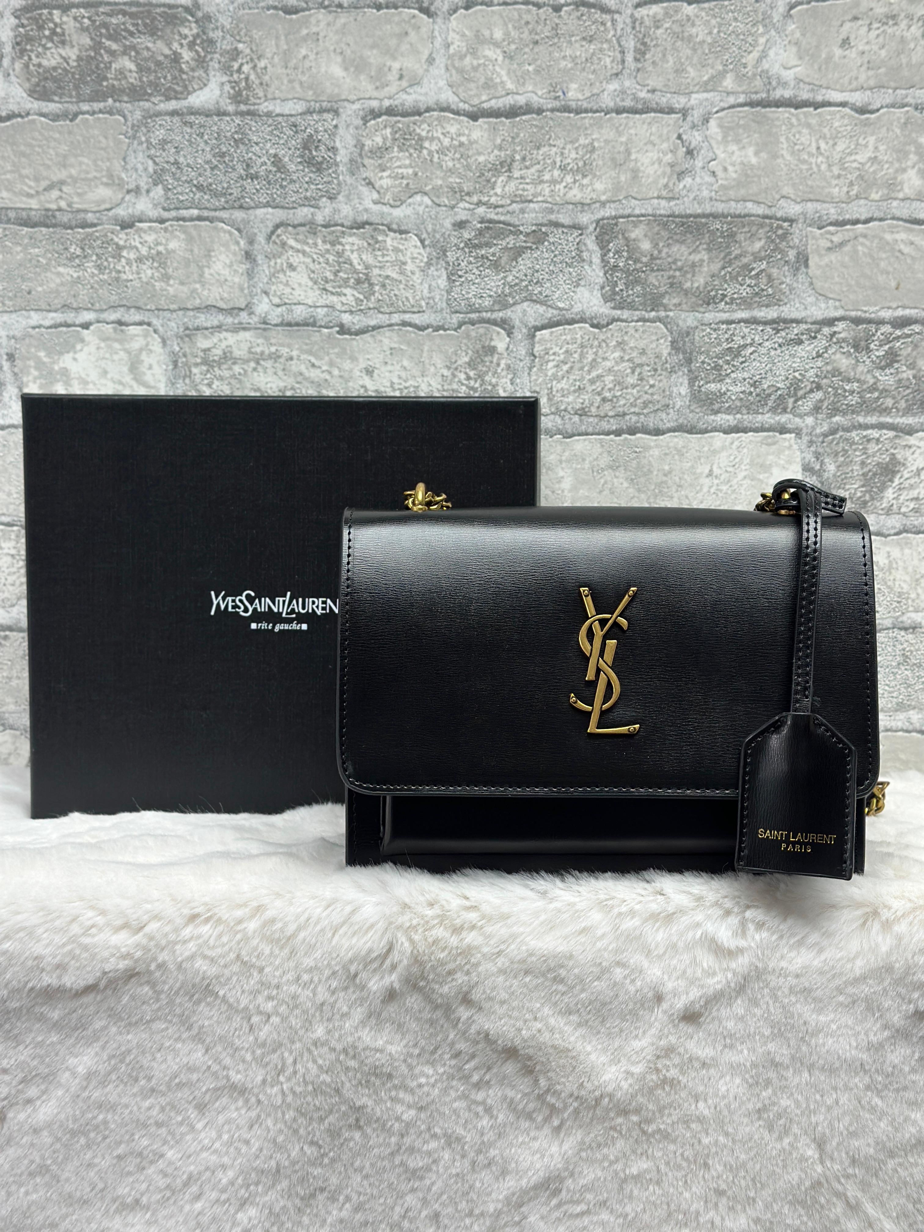 Yves Saint Laurent Handbag