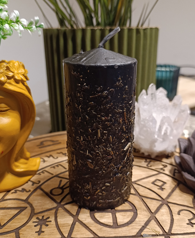 Vela ritualizada arrasa con todo