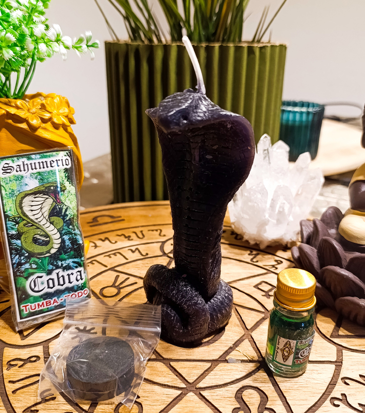 Vela ritual de la cobra