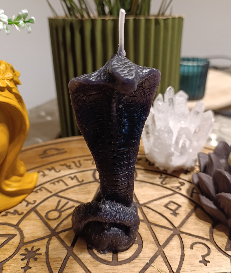 Vela ritual de la cobra