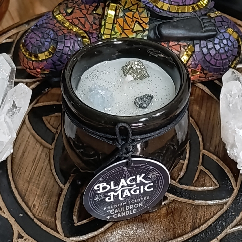 Velas caldero Black Magic con minerales