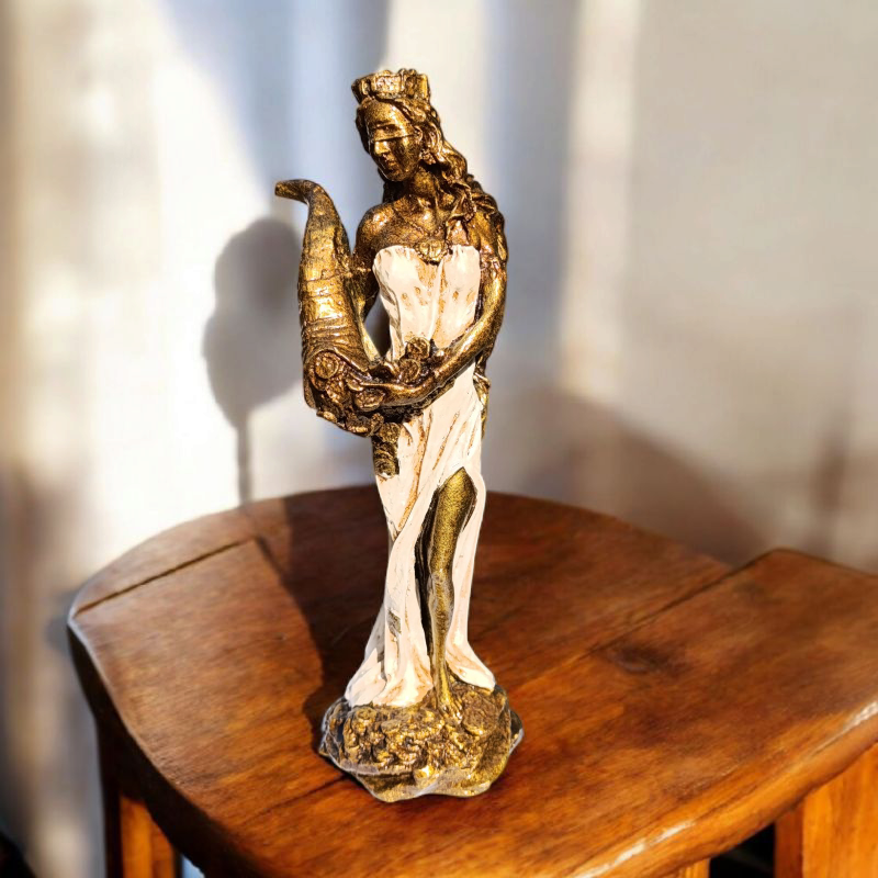 Estatua decorativa de la diosa de la fortuna