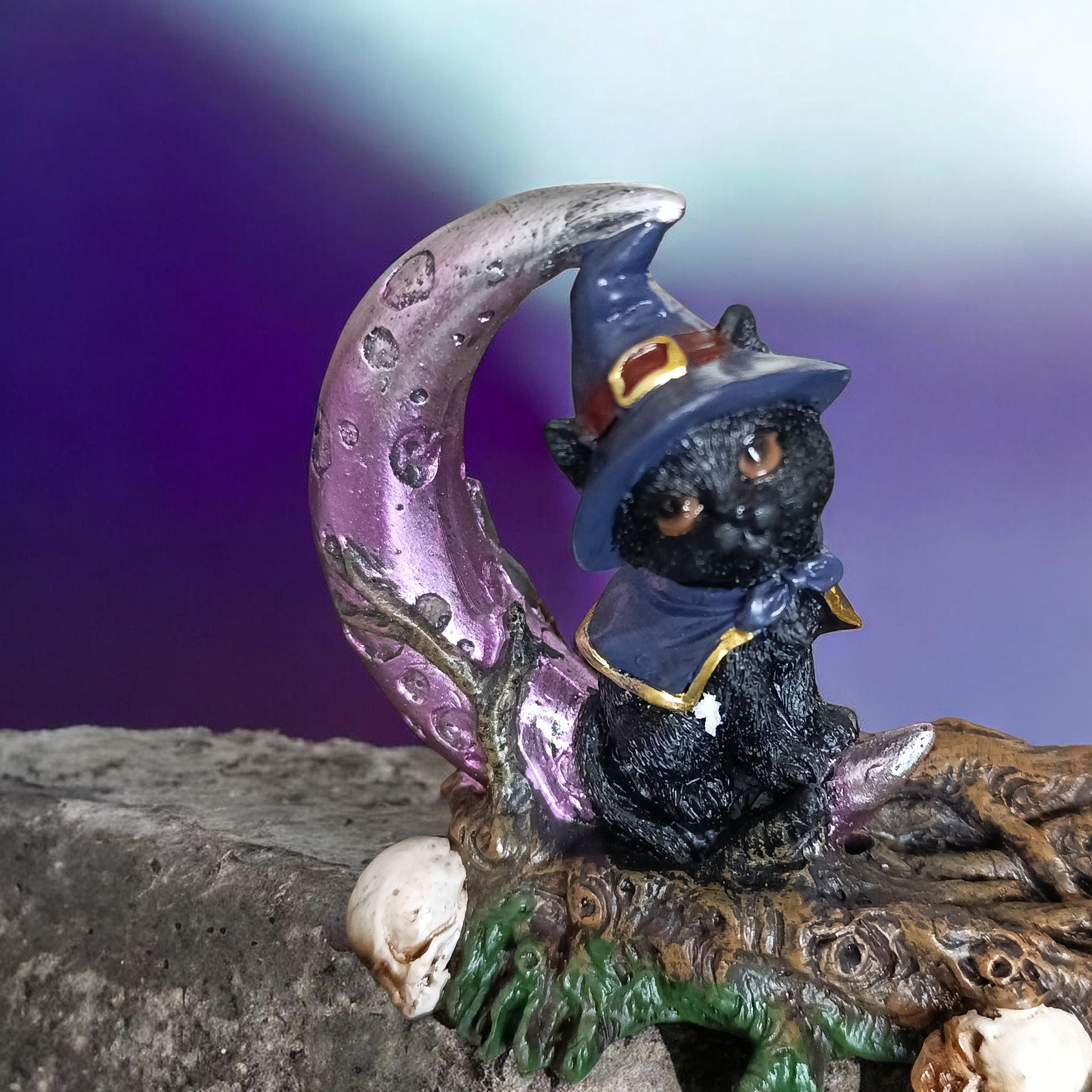 Inciensario Gato Wicca con Luna y Calaveras – 