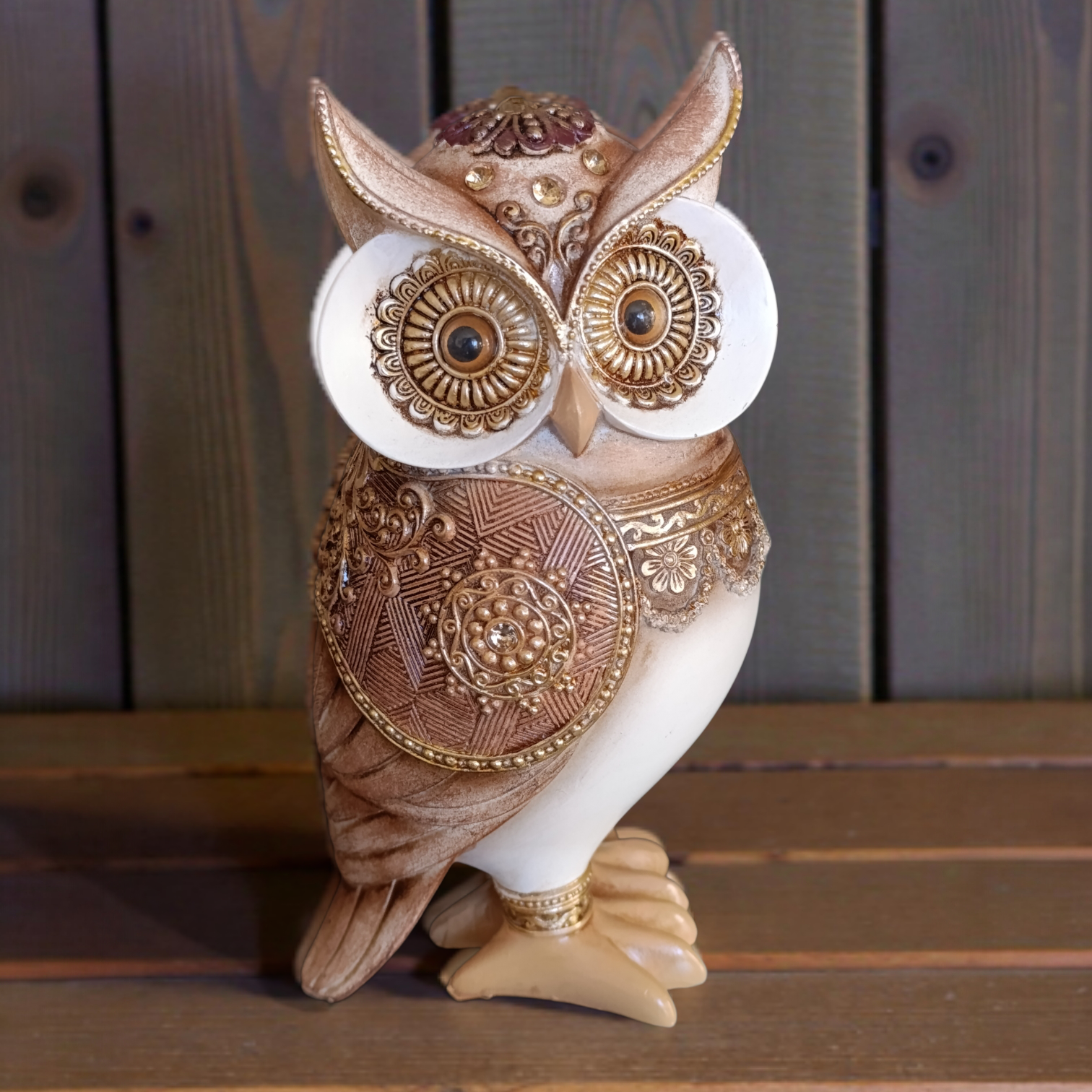 Búho decorativo